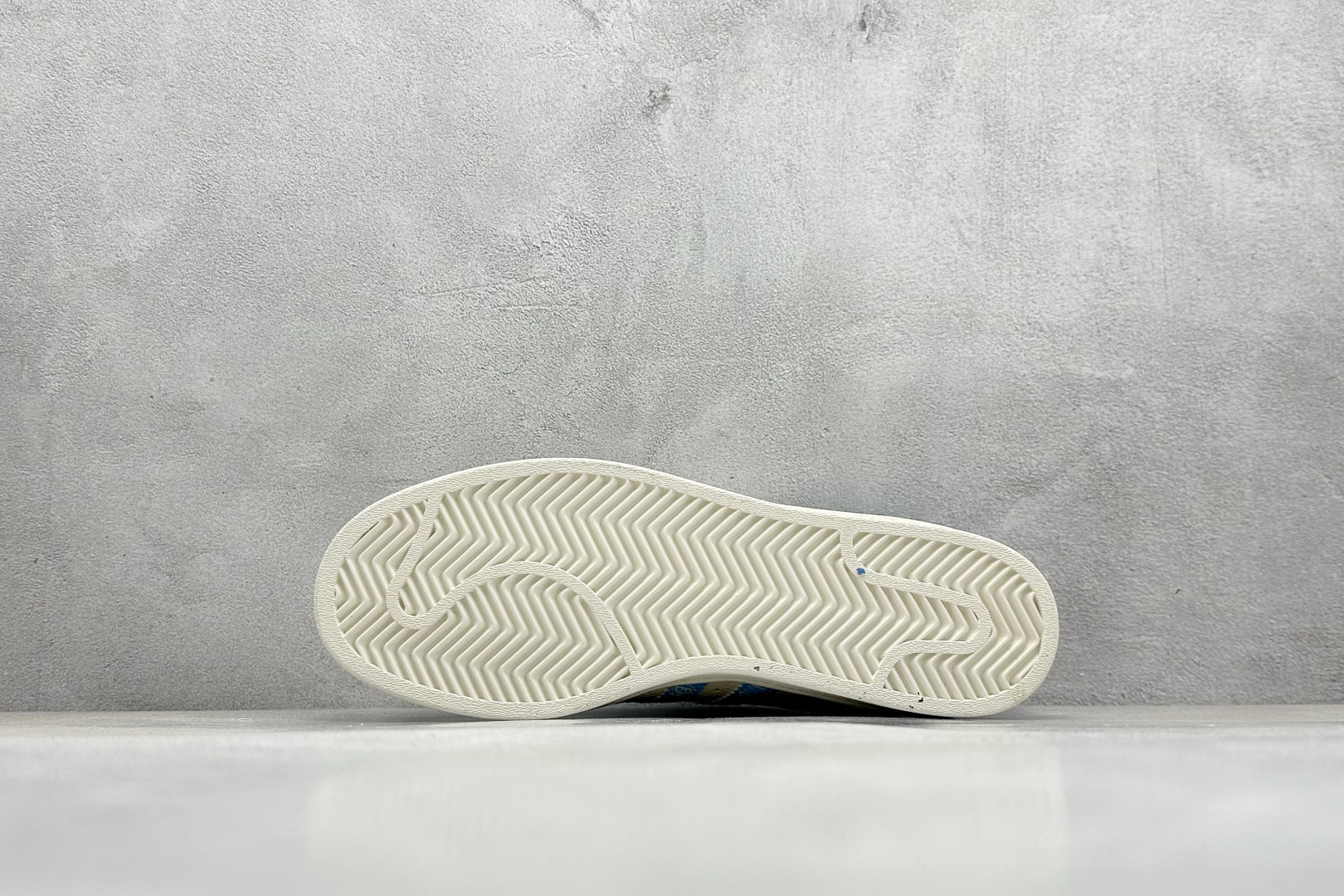 AD Originals Superstar x Stussy 白蓝 XG0011