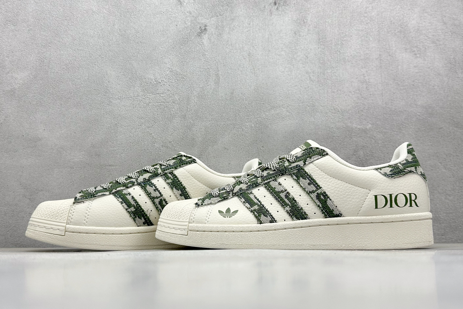 AD Originals Superstar x DIOR 白绿 XS0013
