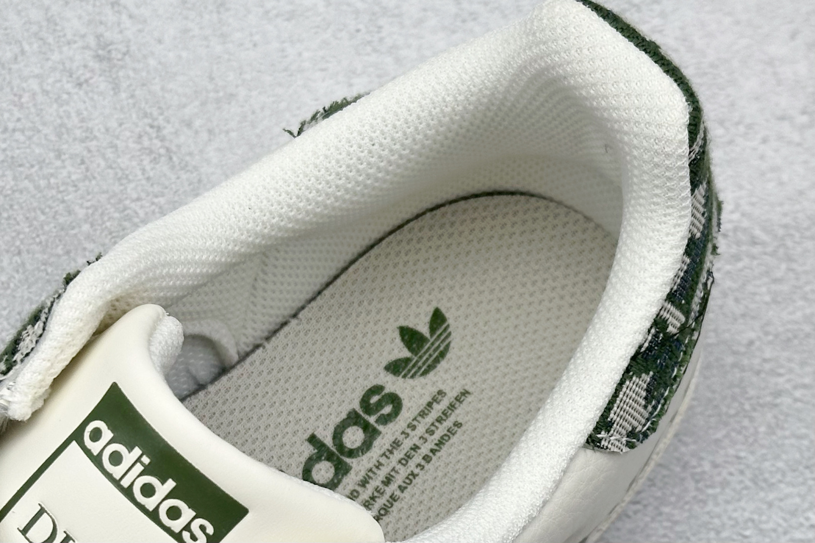 AD Originals Superstar x DIOR 白绿 XS0013