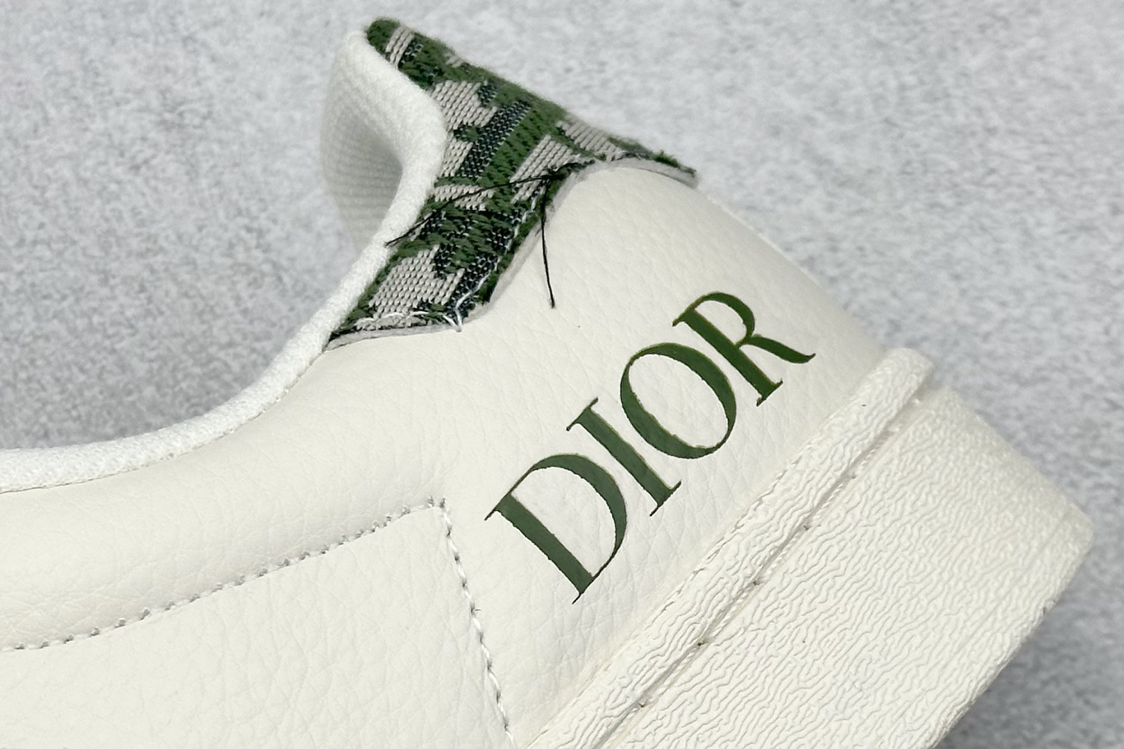 AD Originals Superstar x DIOR 白绿 XS0013