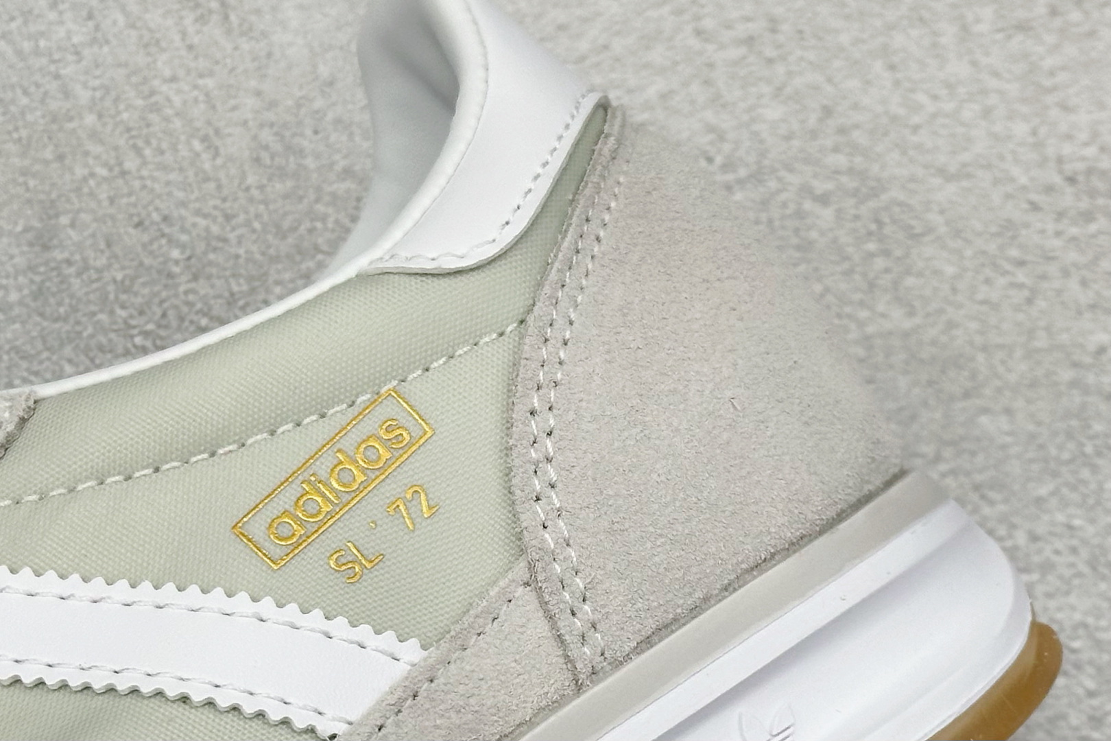 BF版AD Originals SL 72 RS 阿迪休闲防滑耐磨低帮板鞋 JI1281