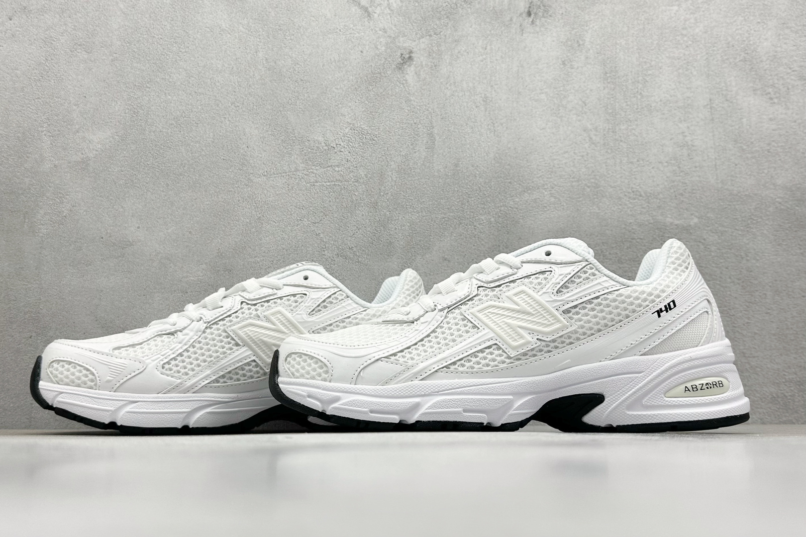 A版 New Balance NB740 轻便复古休闲运动跑步鞋 U740WW2