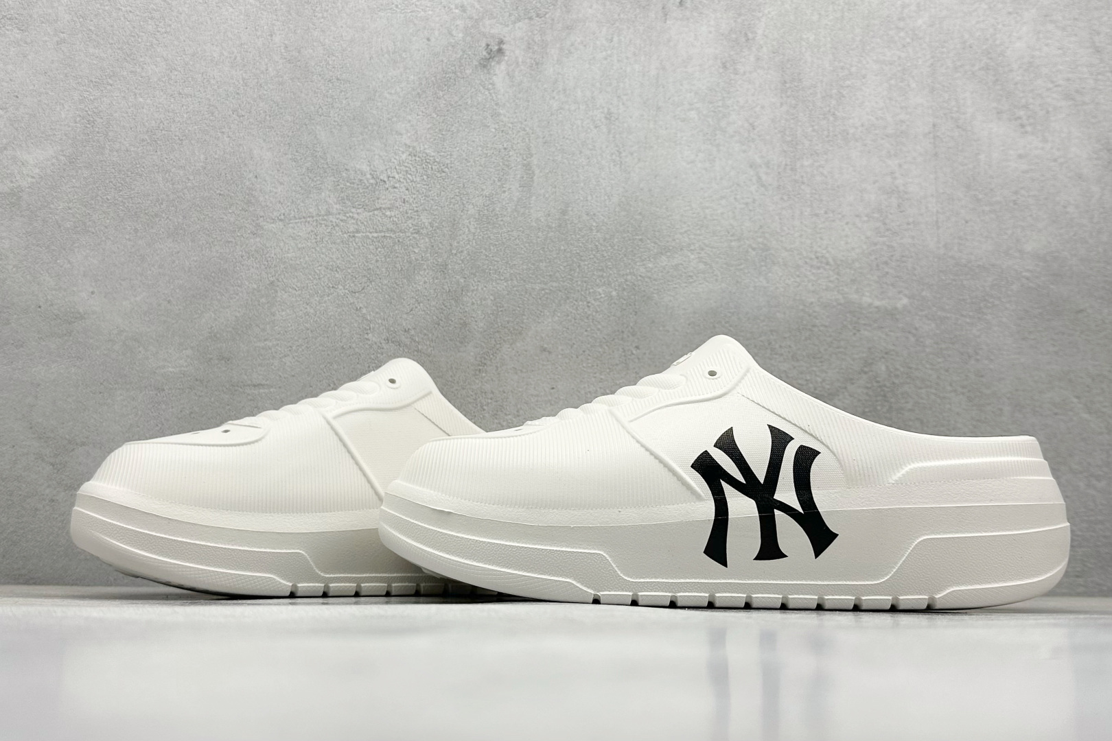 NY版MLB Sandal Chunky Bouncer ClSandal 舒适百搭 橡胶底 防臭防滑包头拖鞋 3ASQC0153