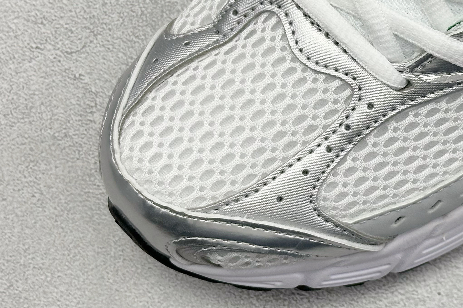 GS版 NK V5 RNR 舒适百搭跑步鞋 HJ5228-100