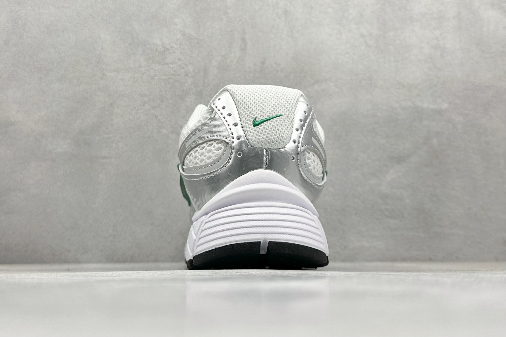 GS版 NK V5 RNR 舒适百搭跑步鞋 HJ5228-100