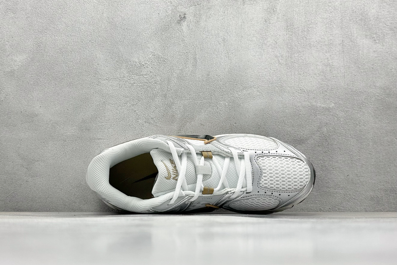 GS版 NK V5 RNR 舒适百搭跑步鞋 HJ5228-102