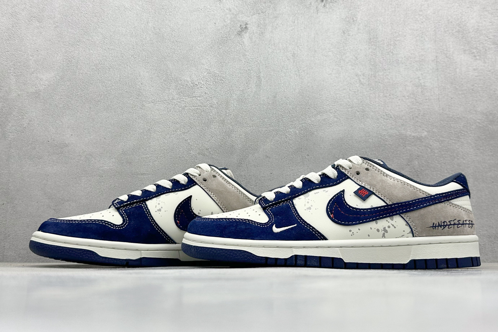 XC版Nk SB Dunk Low UN联名-泼墨藏蓝勾 周年高端定制 低帮休闲板鞋 DJ2024-041