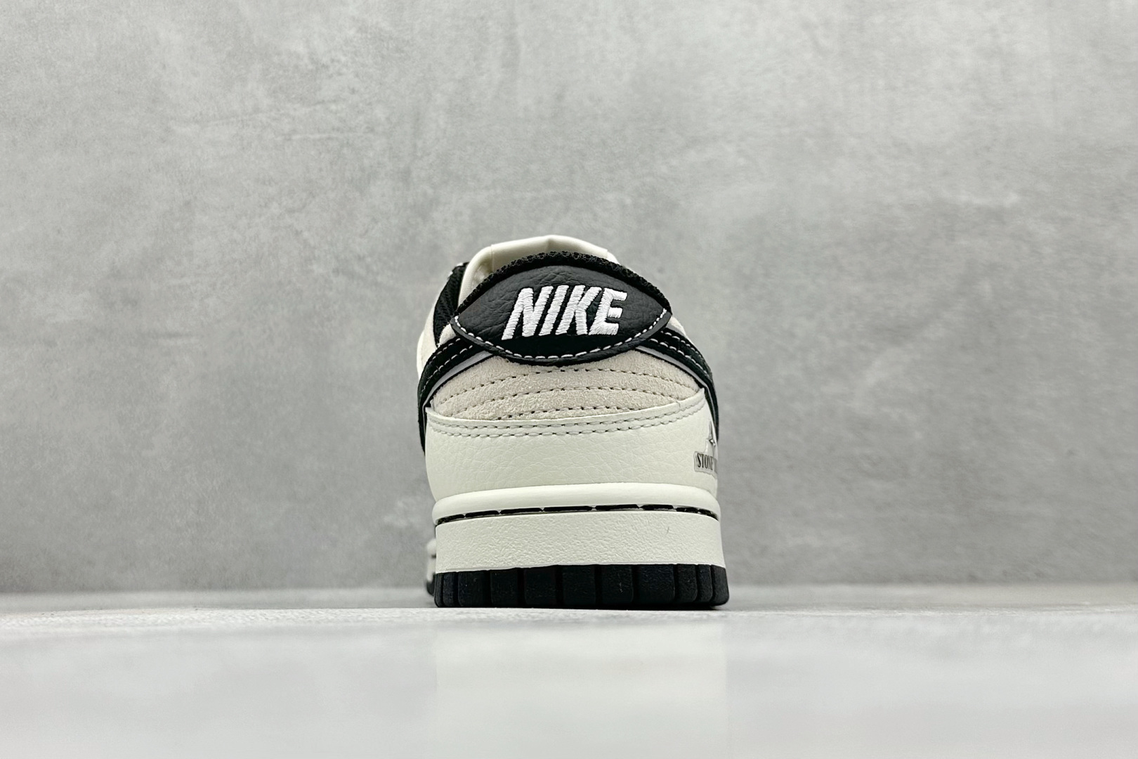 XC版Nike SB Dunk Low x Stone Island 米黑双小钩 DJ2024-038