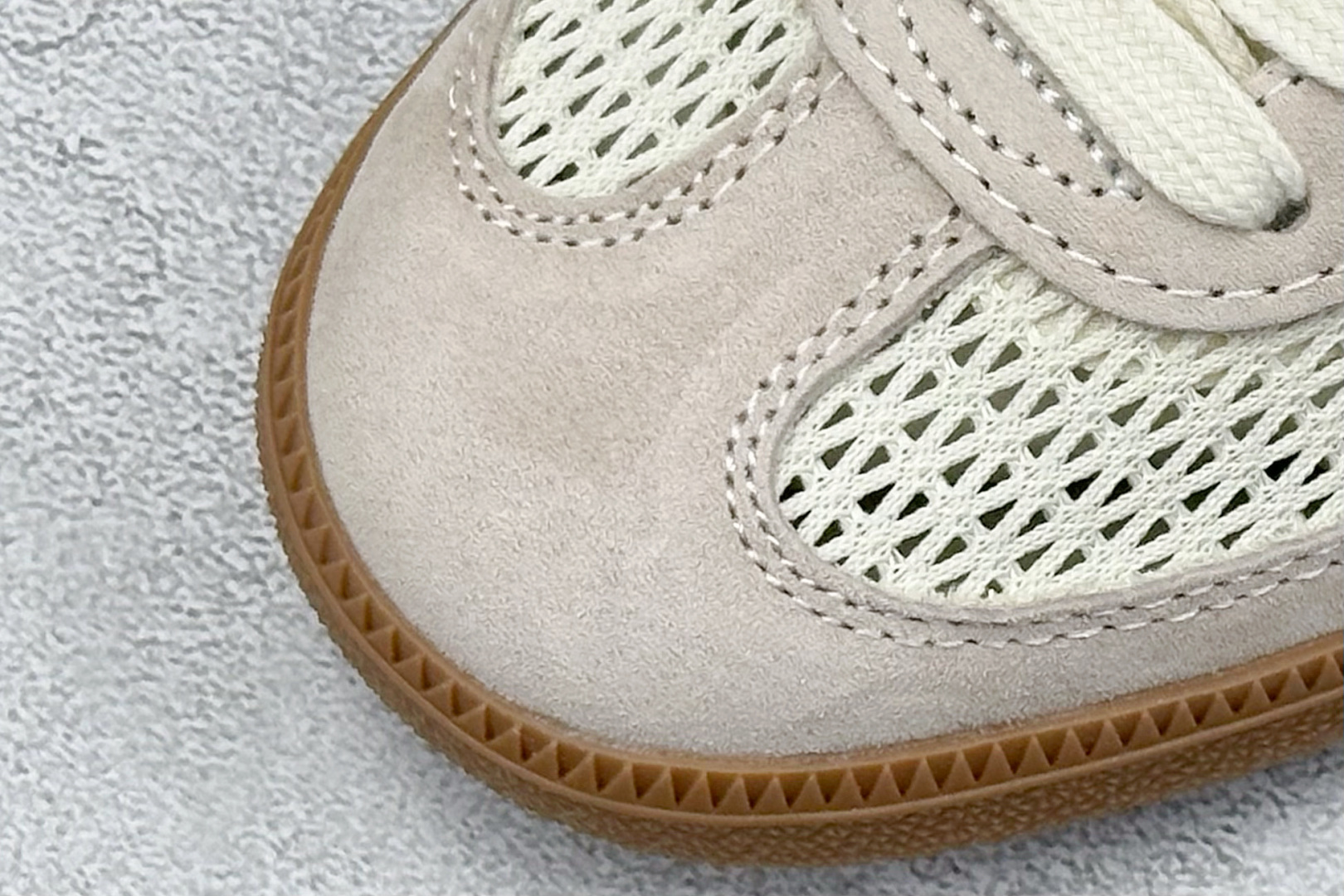 adidas originals SAMBA 白黄色 KK3528