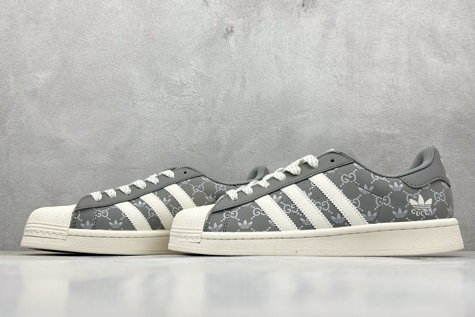AD Originals Superstar x GUCCI 灰白满天星 SD6818