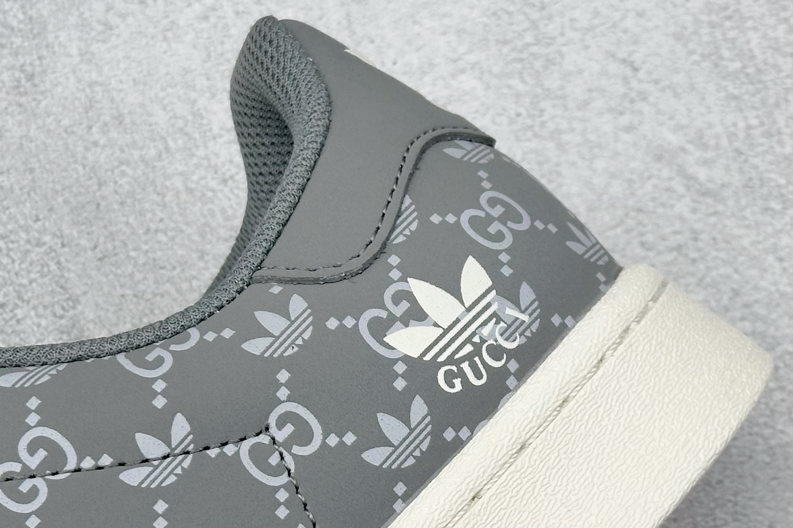 AD Originals Superstar x GUCCI 灰白满天星 SD6818
