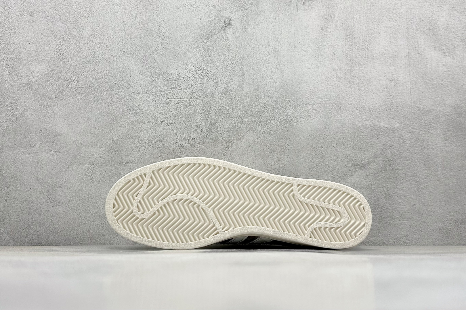 AD Originals Superstar x DIOR 白黑 JY8914