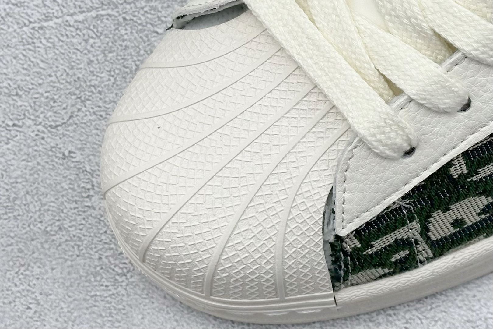 AD Originals Superstar x DIOR 白黑 JY8914