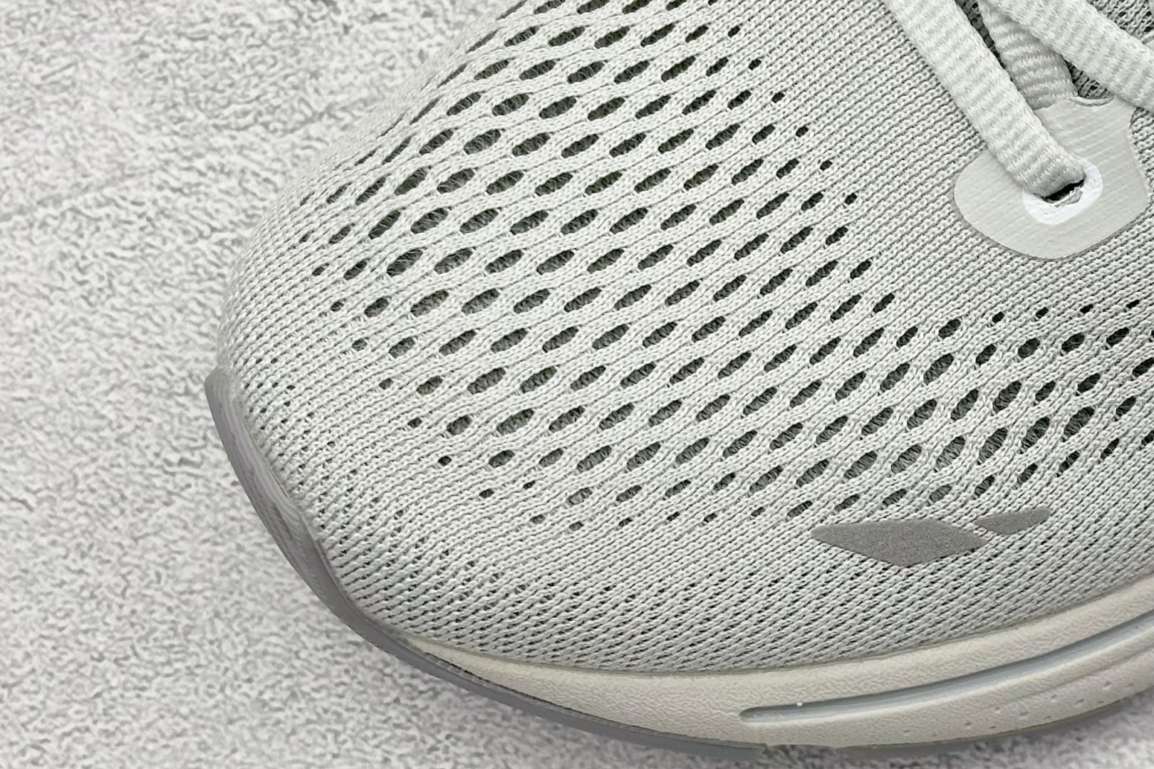 Brooks Ghost 15代 布鲁克斯 系列低帮透气缓震支撑休闲运动慢跑鞋 110393 1D 161