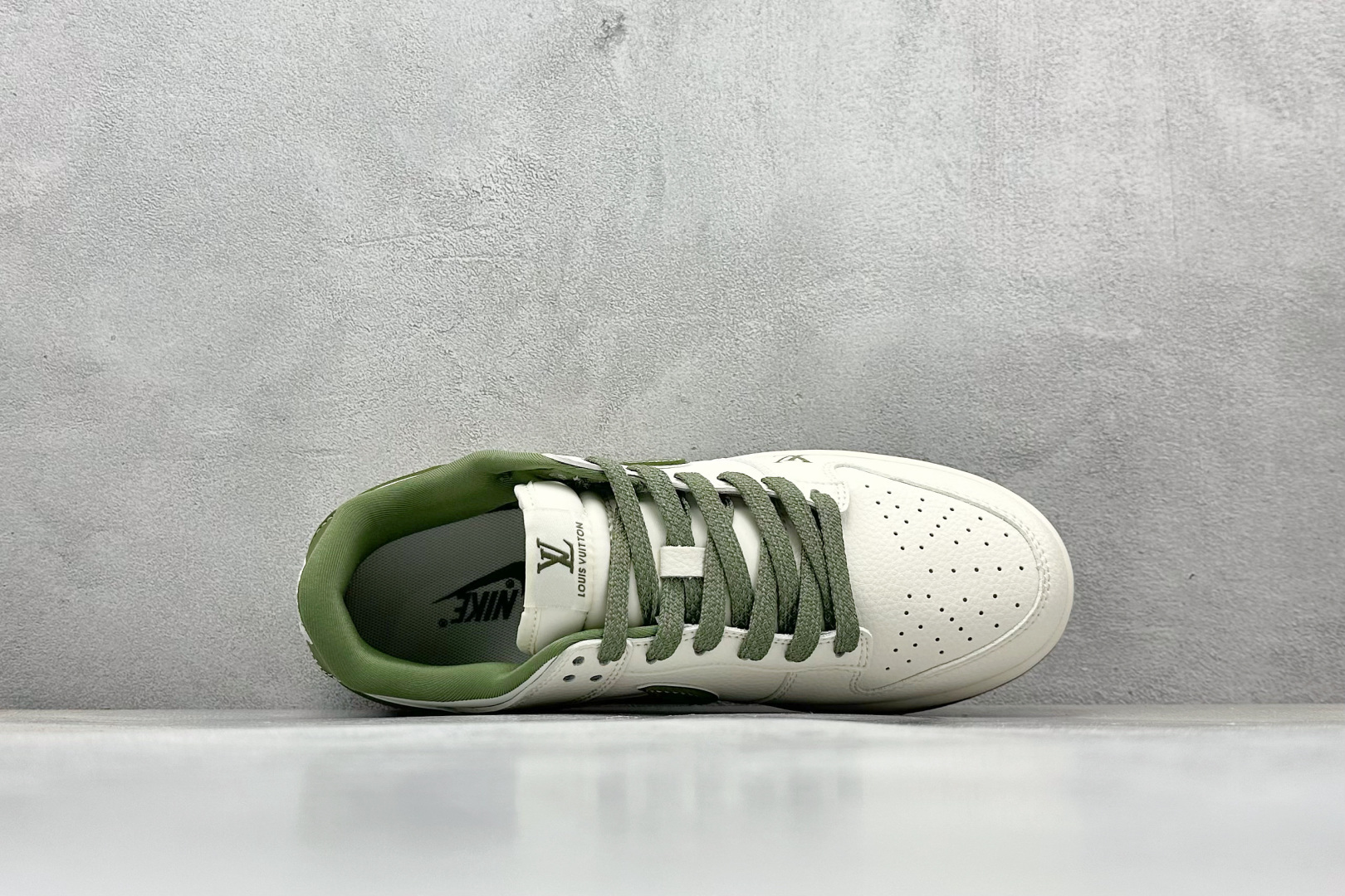 Nike SB Dunk Low x Louis Vuitton 白绿 JY6988-108