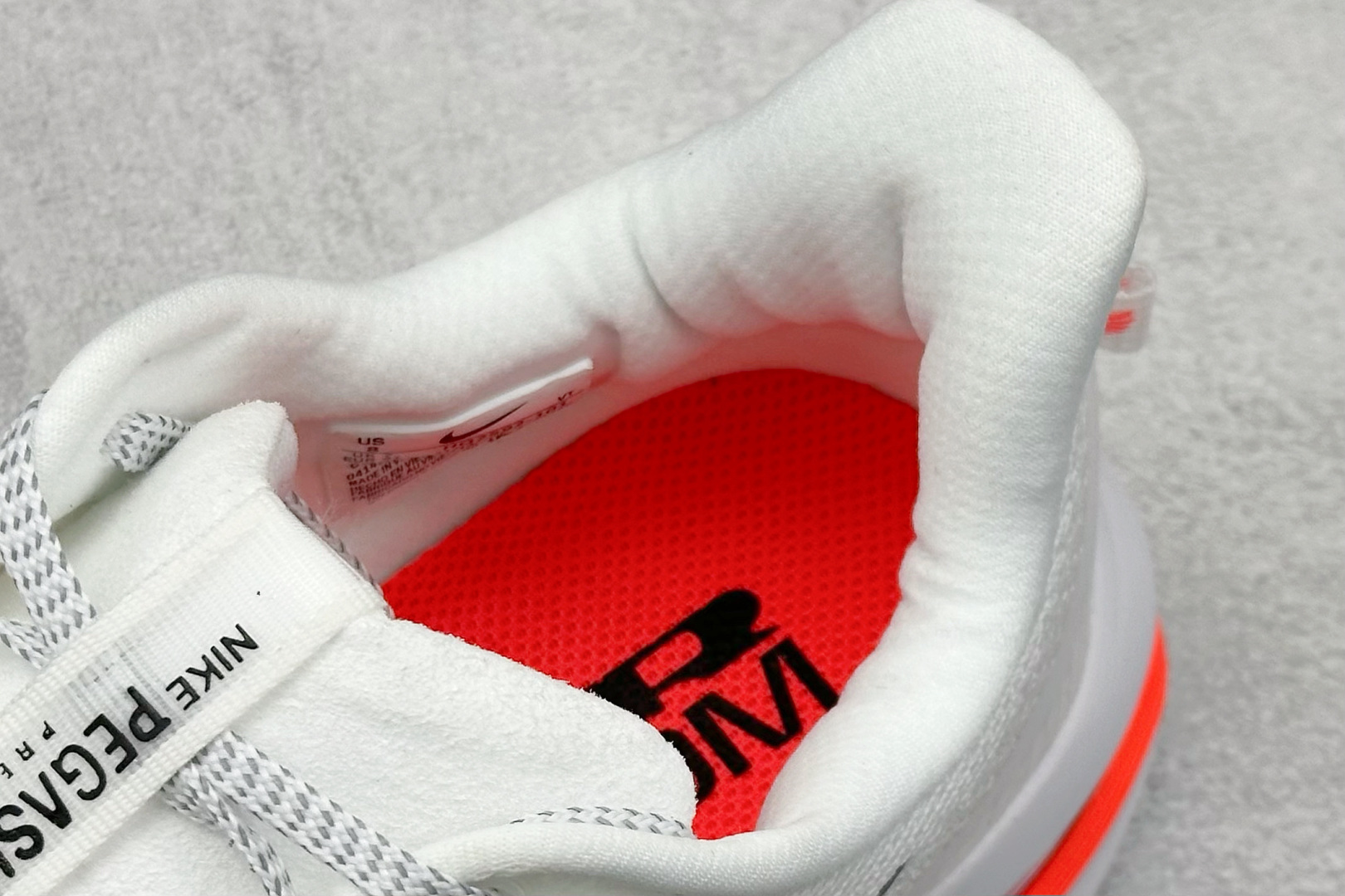 YH版Nike Air Zoom Pegasus Premium 耐克网面全掌气垫缓震跑鞋 HQ2592-101