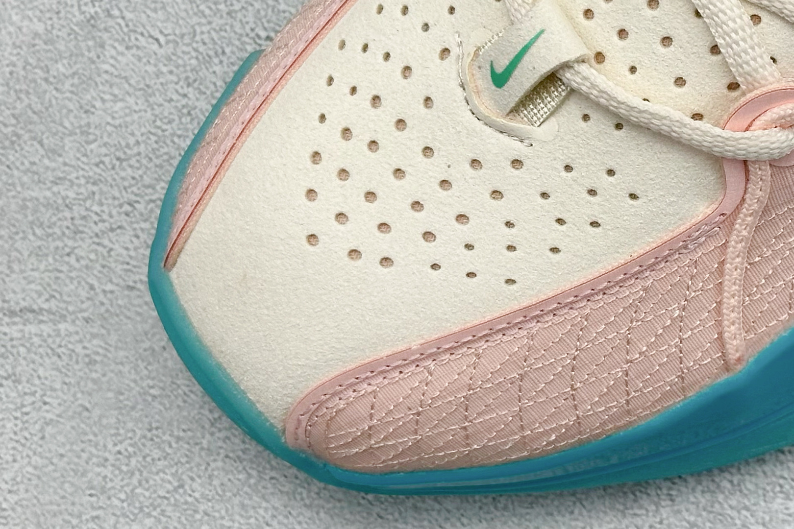 GJR版 NK G.T. Cut 3 EP GT3代实战篮球鞋 DV2918-601