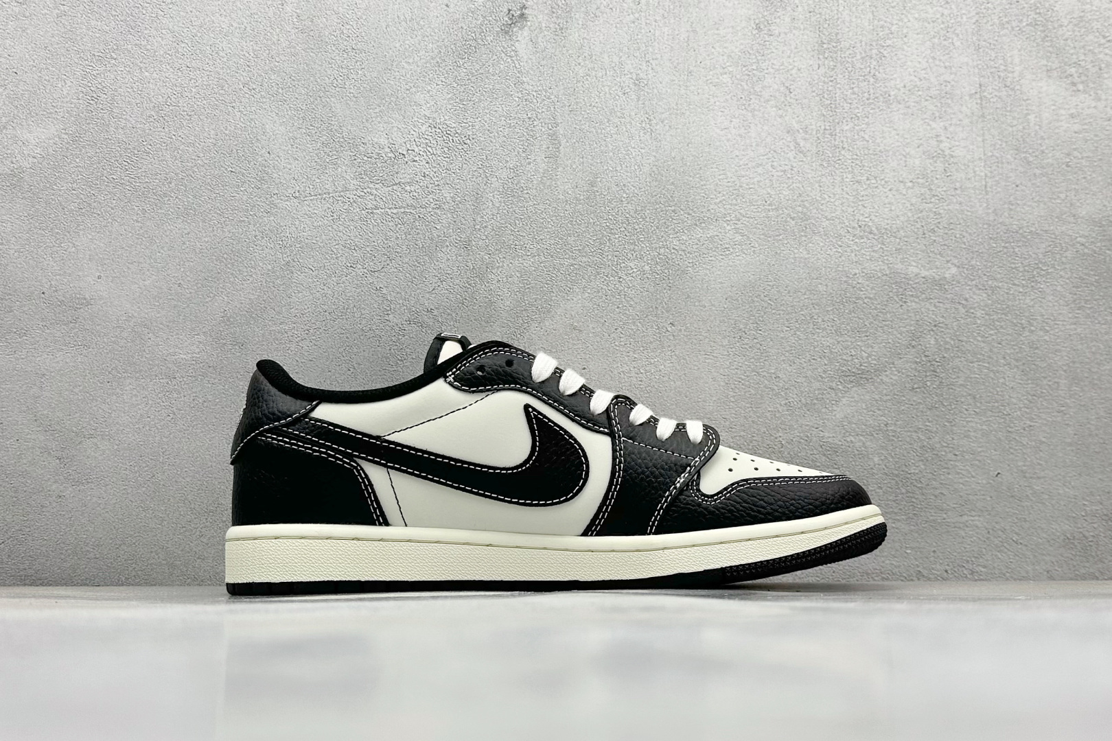SC版Travis Scott x Fragment Design x Air Jordan 1 Low SP AJ1 乔1 迪奥联名 黑白小蓝勾 低帮文化休闲板鞋 XZ5749-003
