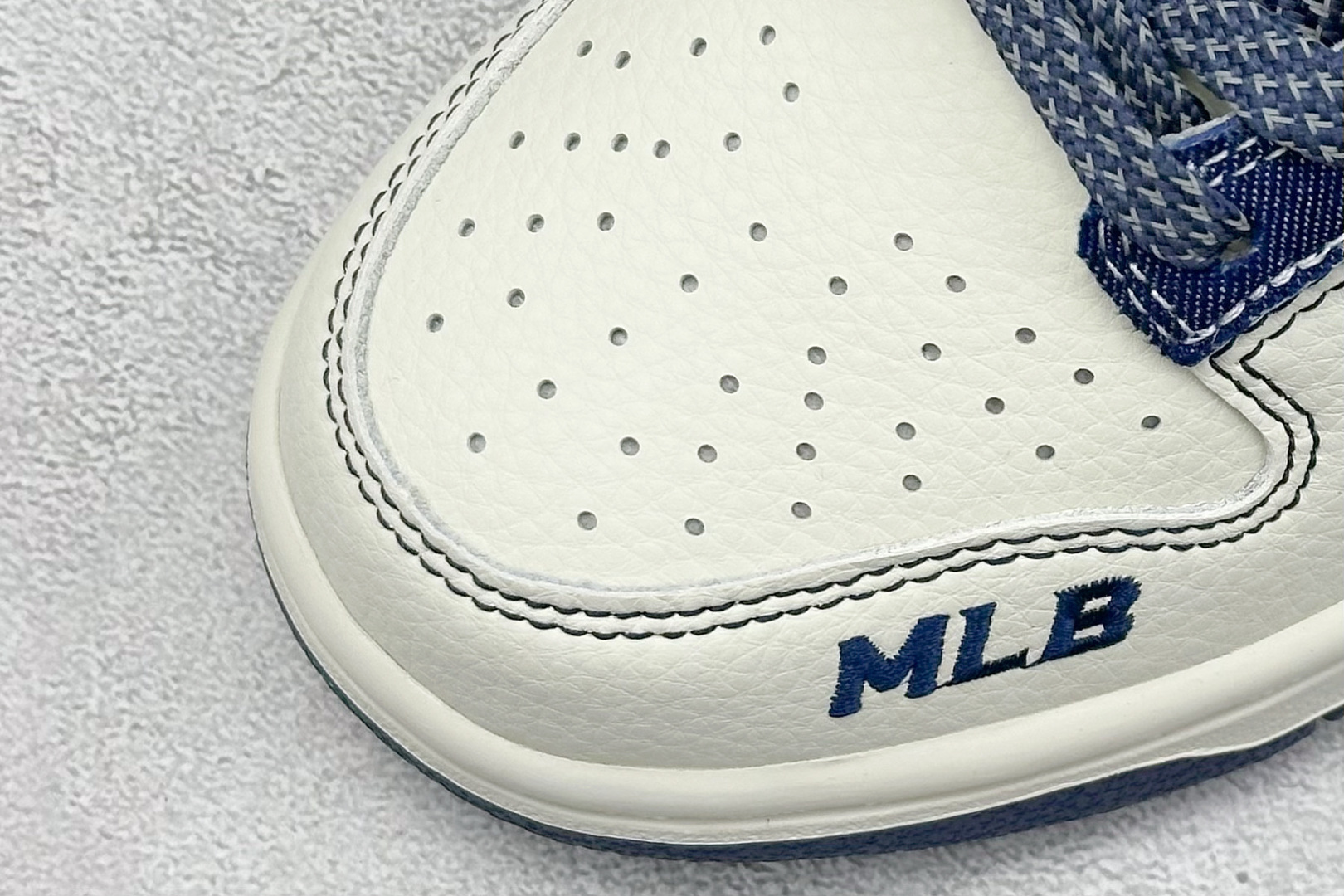 XC版Nike SB Dunk Low“MLB联名——牛仔蓝勾” 周年高端定制 低帮休闲板鞋 DJ2024-044