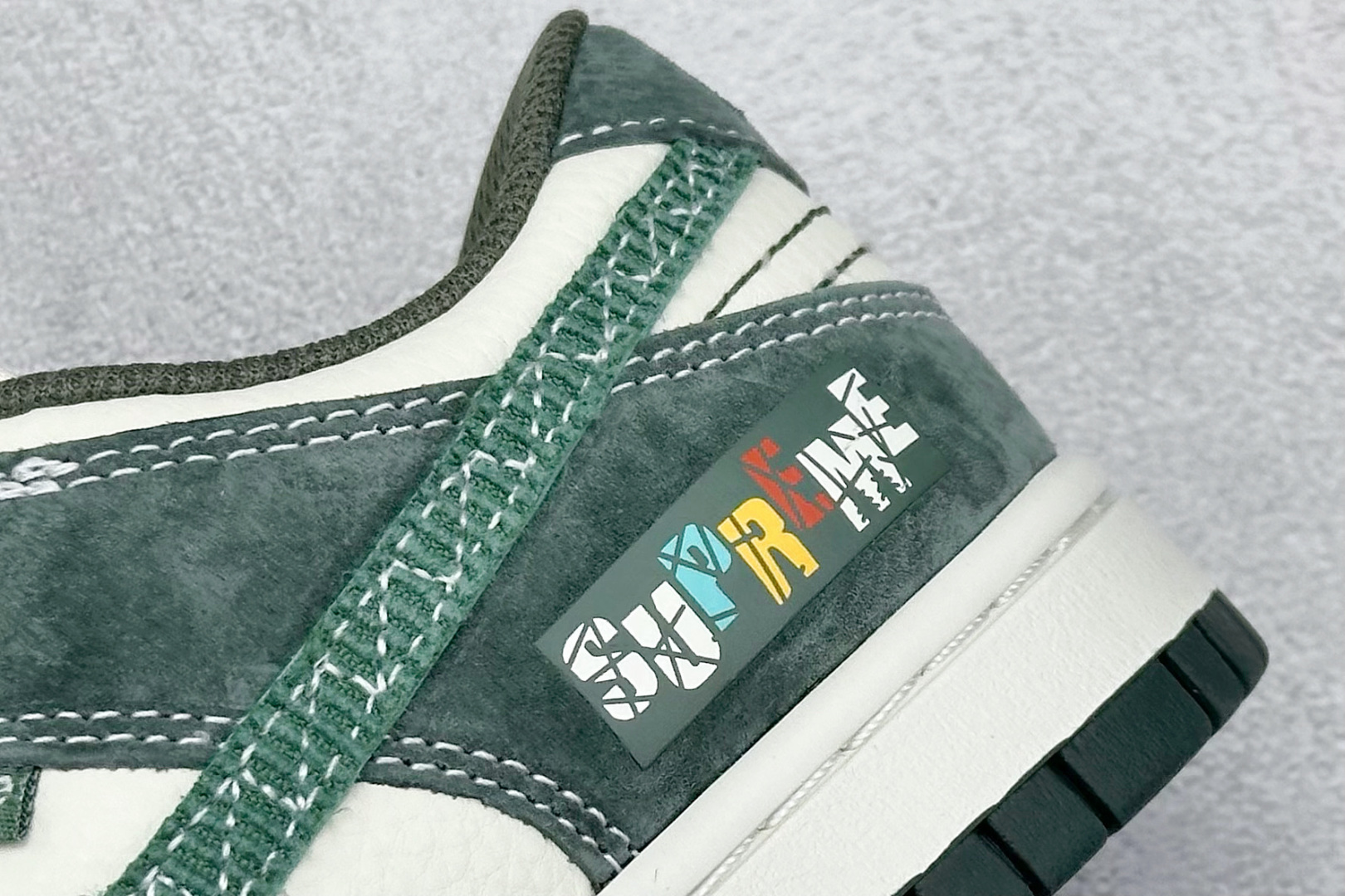 XC版Nike SB Dunk Low x Supreme x UNDEFEATED 白绿翻毛 DJ2024-042