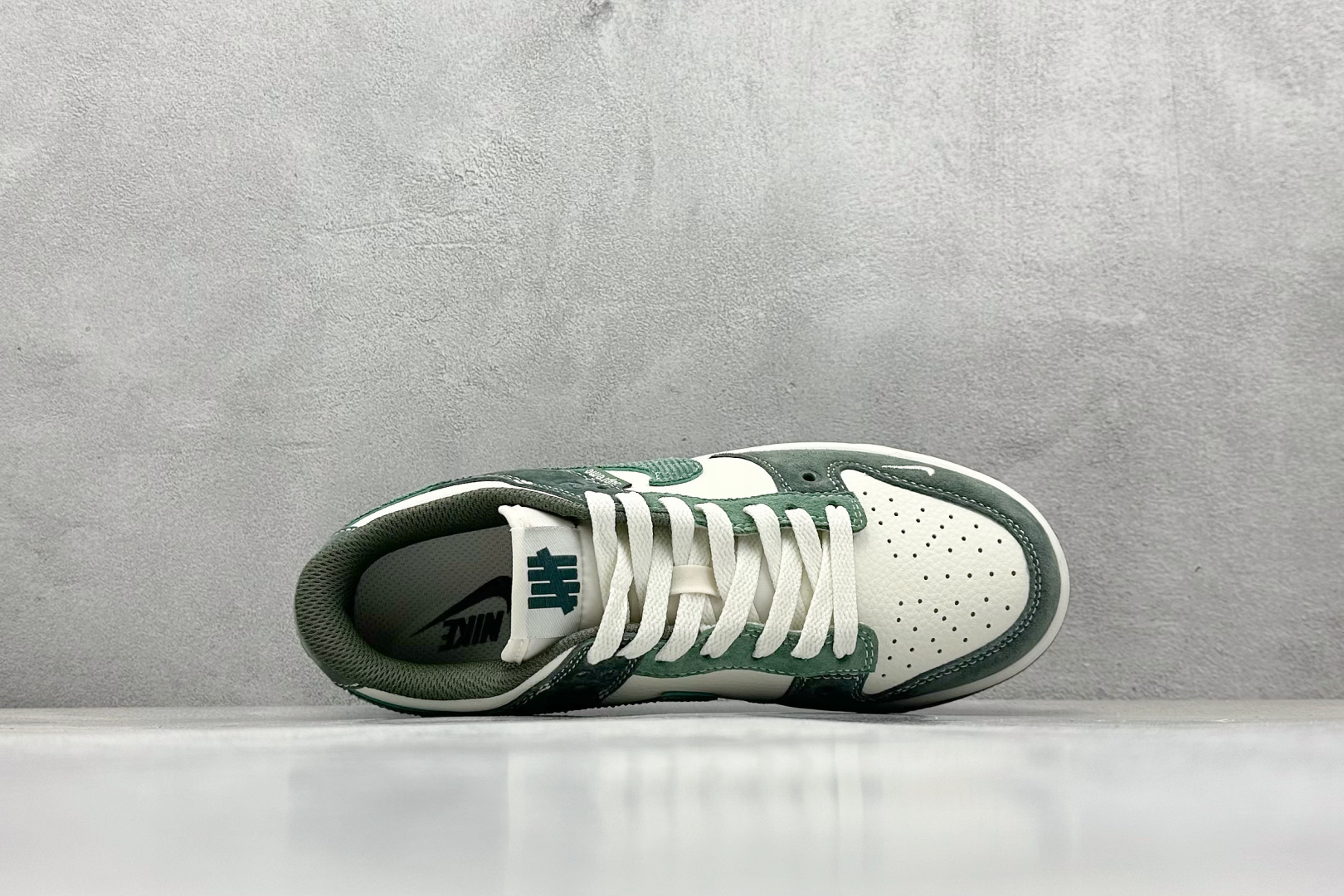 XC版Nike SB Dunk Low x Supreme x UNDEFEATED 白绿翻毛 DJ2024-042