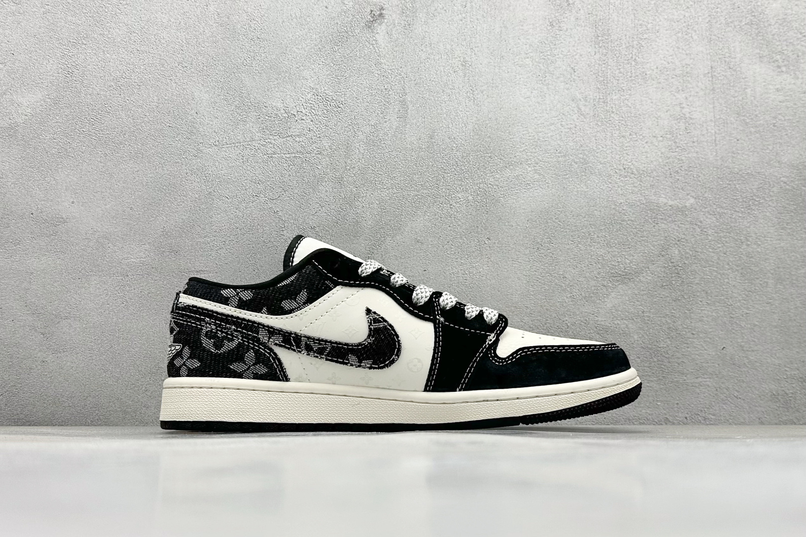 XC版Air Jordan 1 Low AJ1 乔1 LV联名 黑布红标 高端定制 低帮复古篮球鞋 YX5066-369