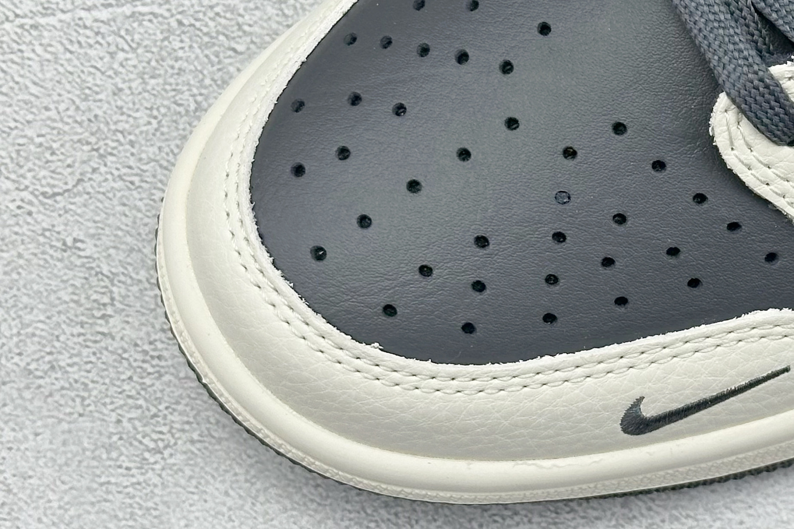 XC版Travis Scott x Fragment Design x Air Jordan 1 Low SP AJ1 乔1 巴黎世家联名 米白黑印花 低帮文化休闲板鞋 LD2025-019