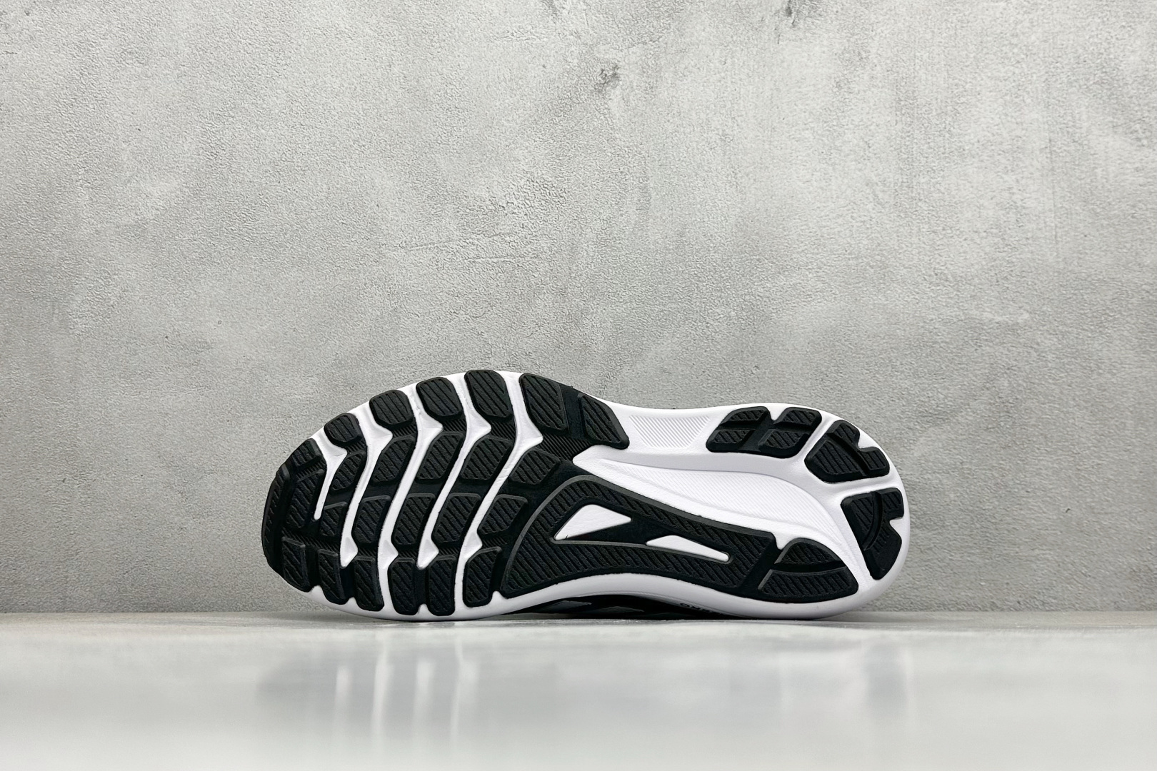 AD Supernova Rise 阿迪全新休闲轻跑鞋 D68961