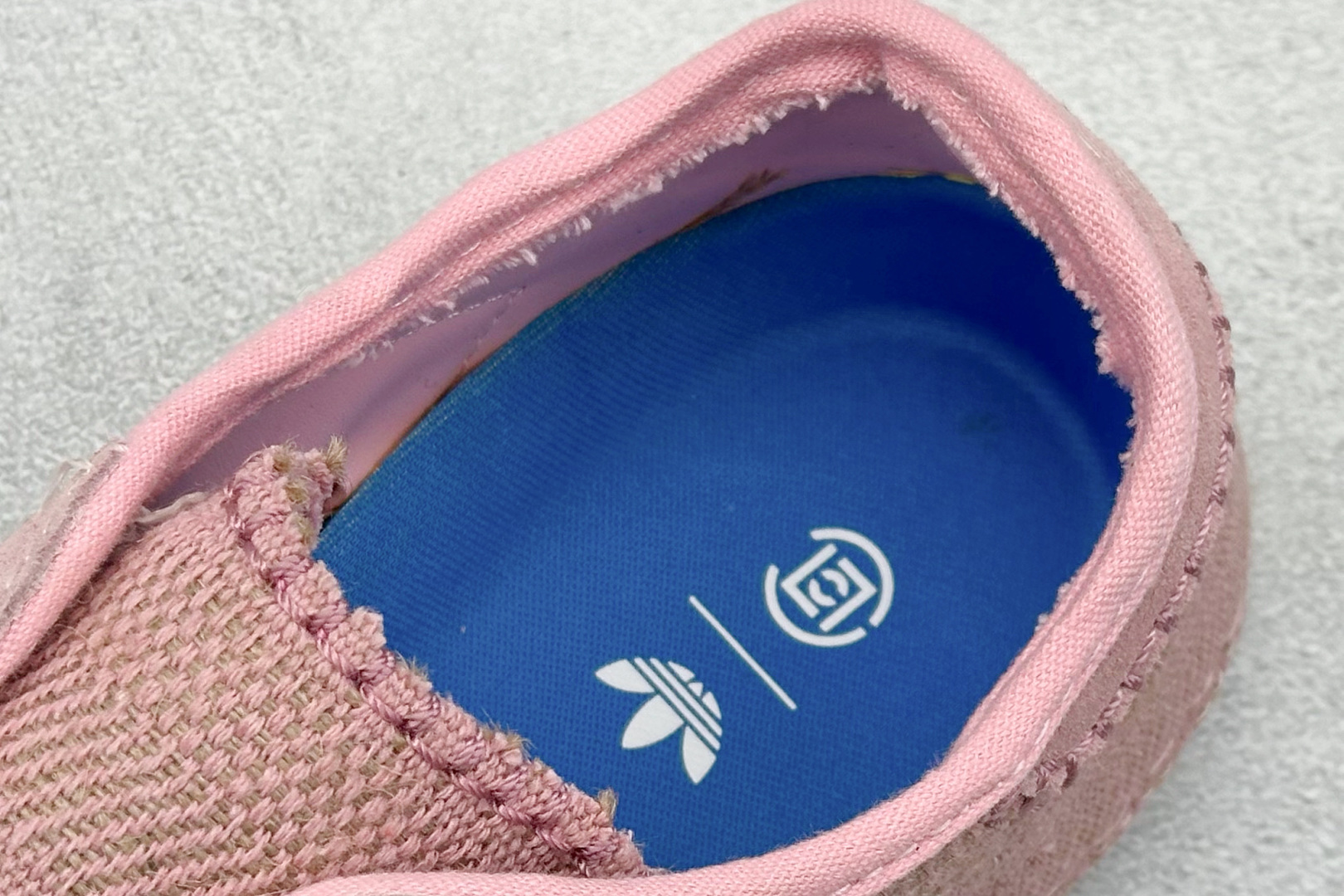 HY版CL x Adidas originals GAZELLE BY EDISON CHEN 柔软舒适低帮板鞋 IH3144