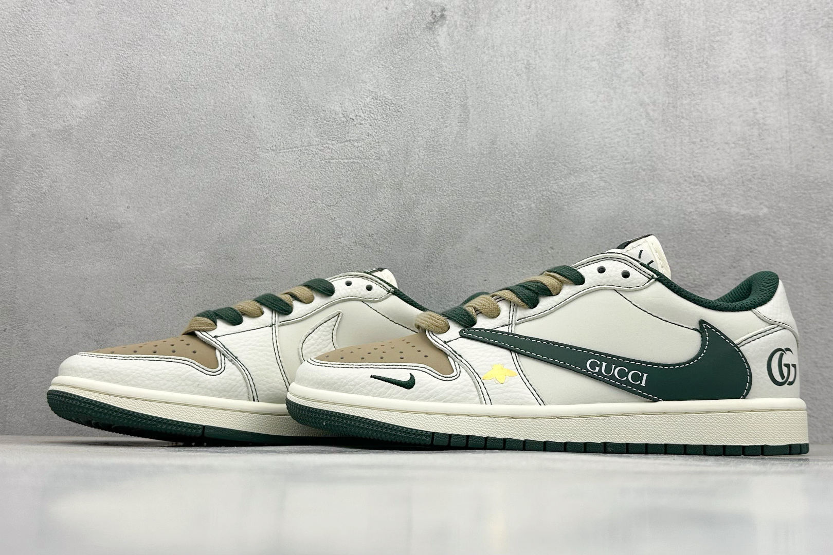 SC版Travis Scott x Fragment Design x Air Jordan 1 Low SP AJ1 乔1 古驰联名 墨绿白棕 低帮文化休闲板鞋 XZ5749-006