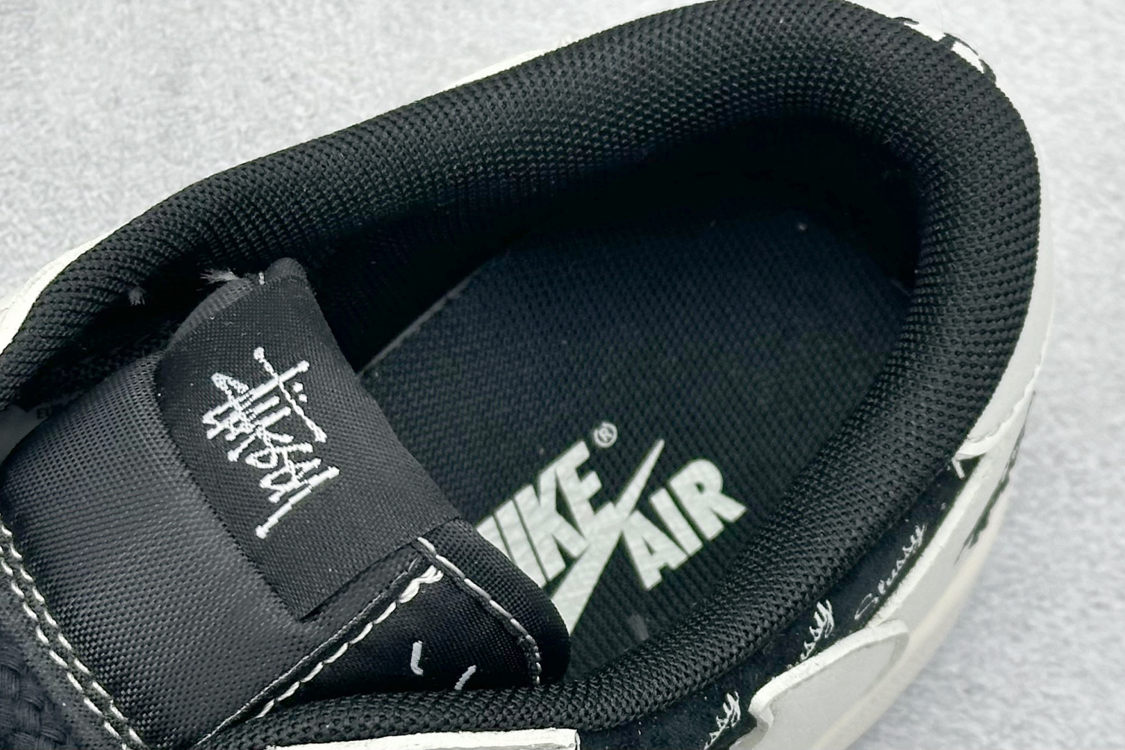 XC版Travis Scott x Nike Air Jordan 1 Low x Stussy Air Jordan 1 Low 反转黑白小钩麻绳倒钩 SJ2068-128