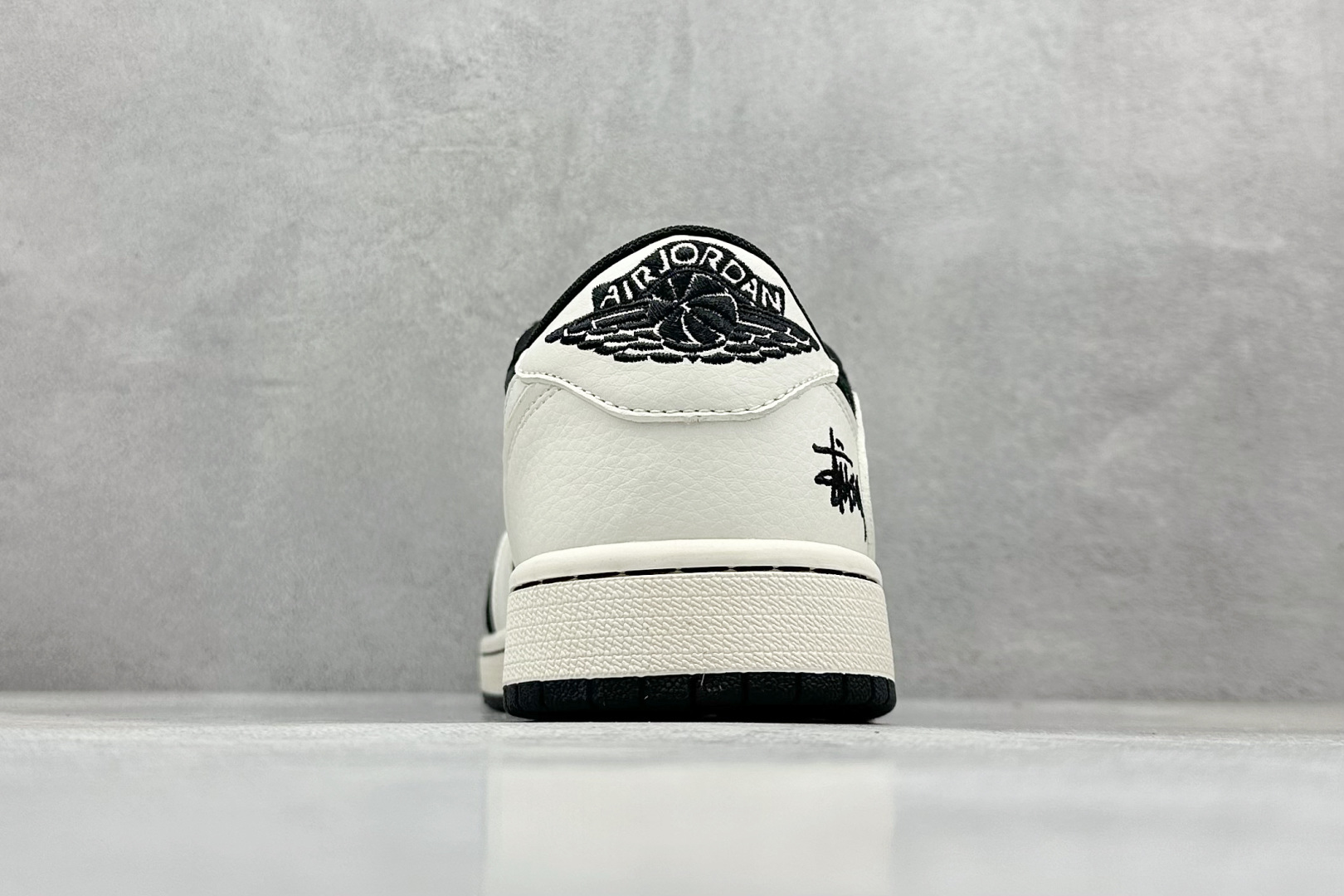 XC版Travis Scott x Nike Air Jordan 1 Low x Stussy Air Jordan 1 Low 反转黑白小钩麻绳倒钩 SJ2068-128