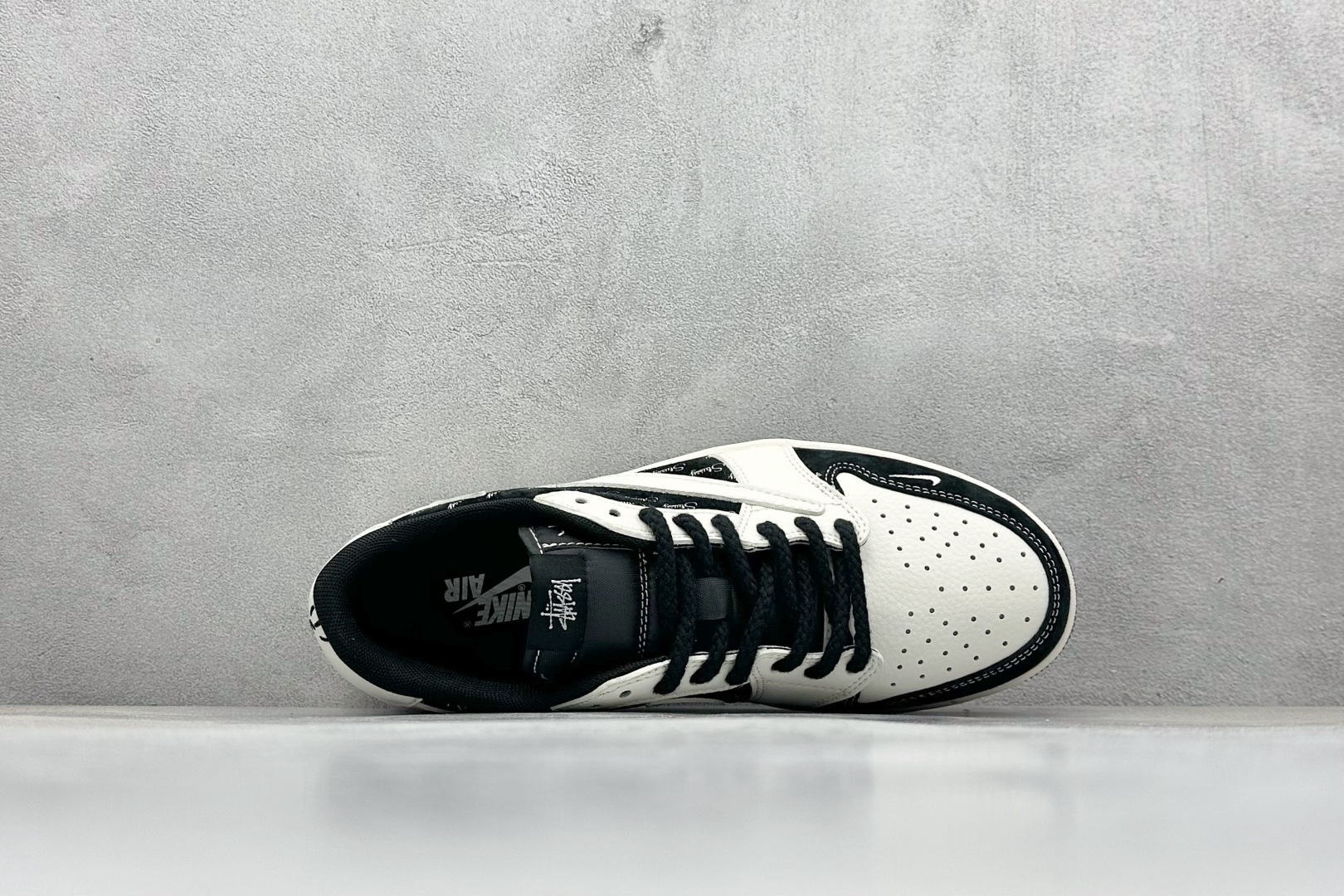 XC版Travis Scott x Nike Air Jordan 1 Low x Stussy Air Jordan 1 Low 反转黑白小钩麻绳倒钩 SJ2068-128