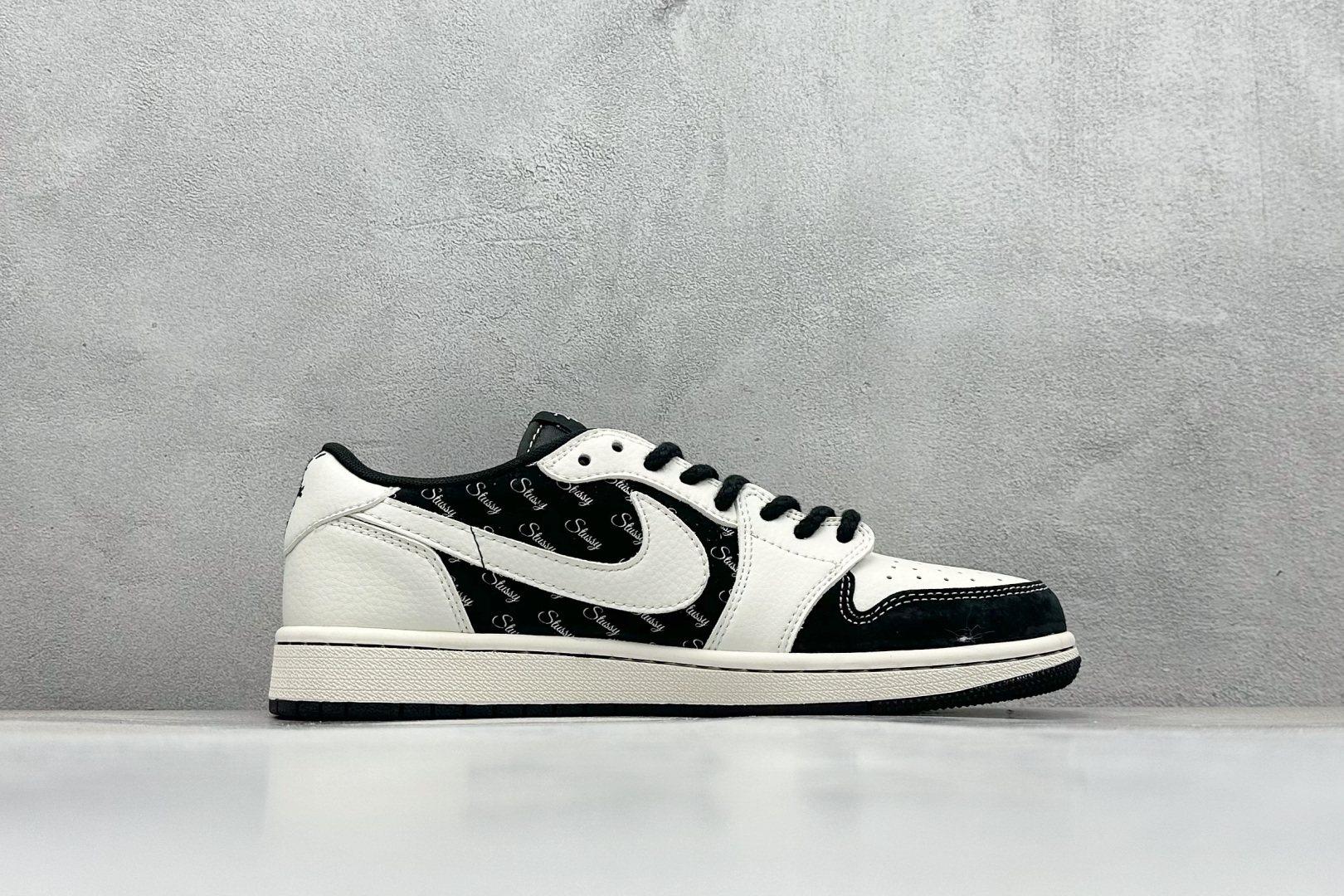 XC版Travis Scott x Nike Air Jordan 1 Low x Stussy Air Jordan 1 Low 反转黑白小钩麻绳倒钩 SJ2068-128