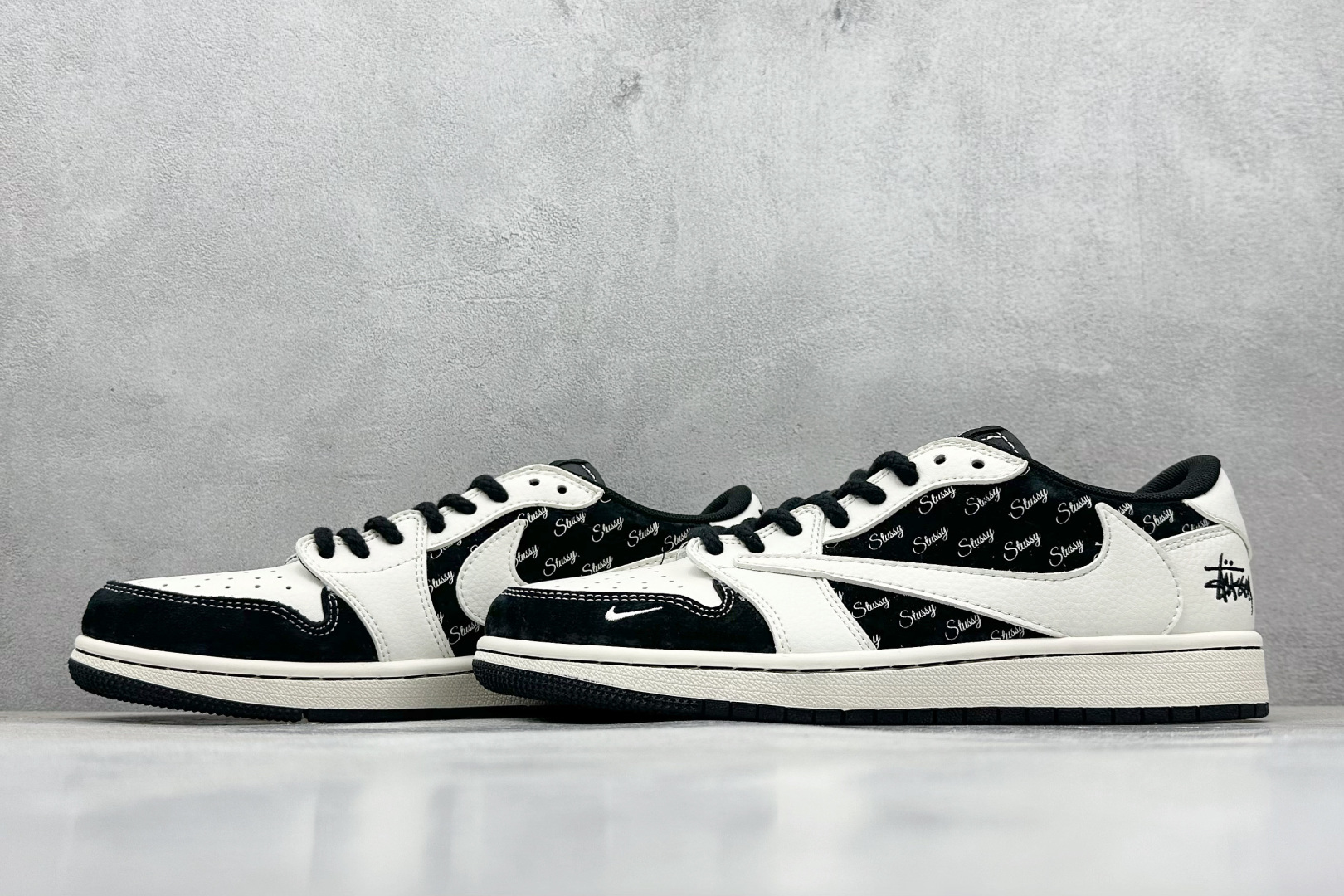 XC版Travis Scott x Nike Air Jordan 1 Low x Stussy Air Jordan 1 Low 反转黑白小钩麻绳倒钩 SJ2068-128