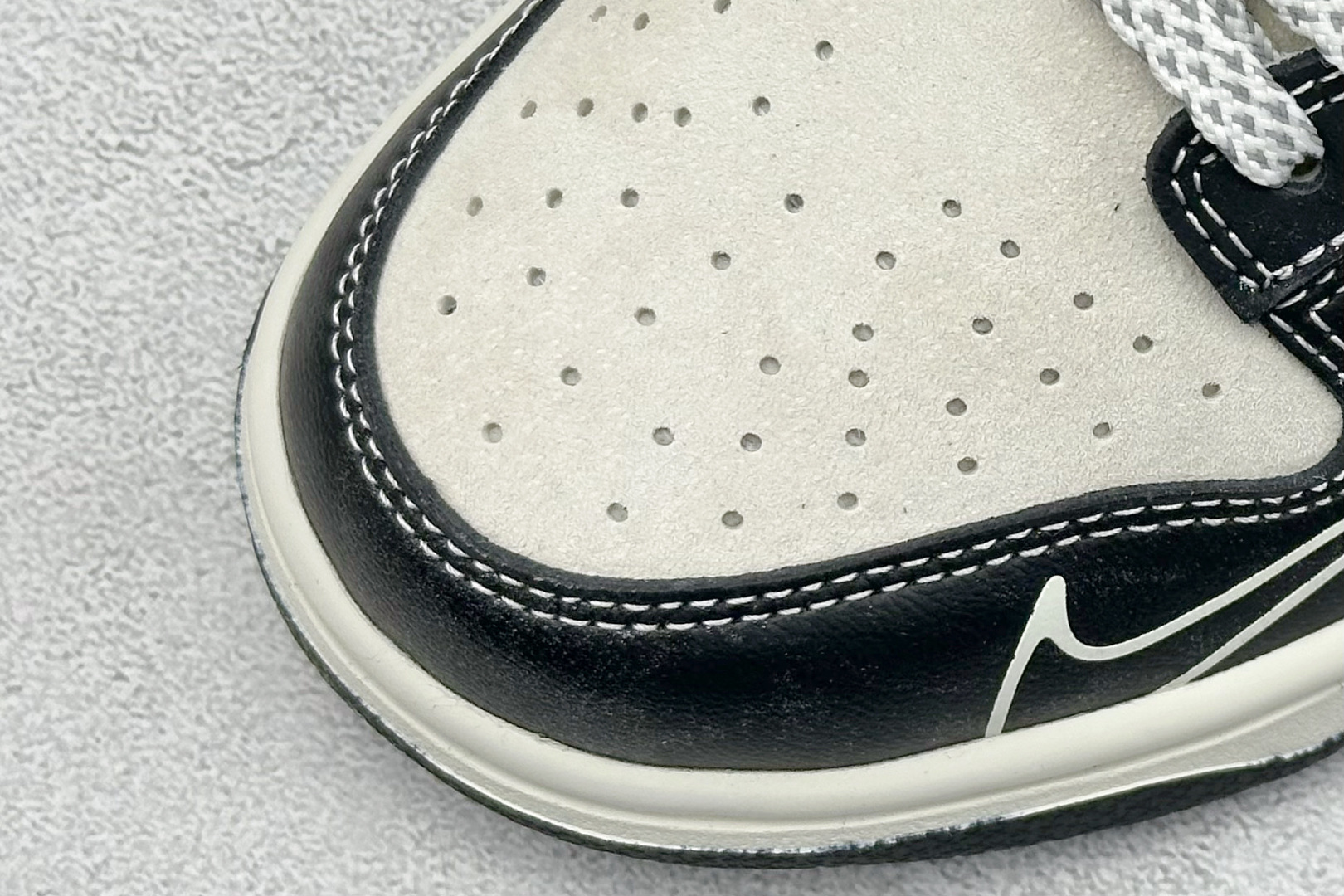 XC版Nike SB Dunk Low“北面系列——漆皮黑勾” 周年高端定制 低帮休闲板鞋 DJ2024-047