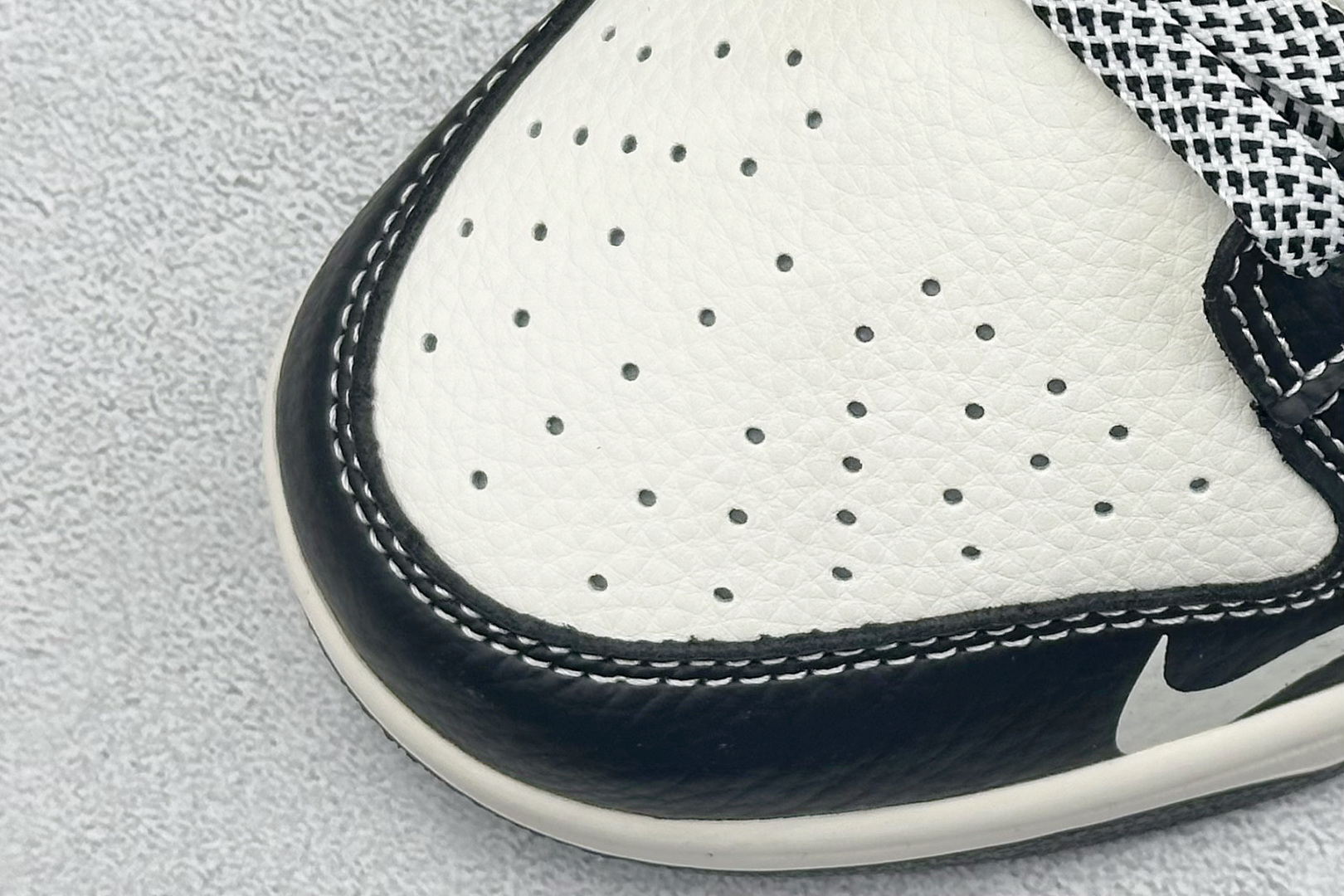 XC版Nike SB Dunk Low 北面联名 黑白黑勾黑勾 周年高端定制 低帮休闲板鞋 YX5066-339