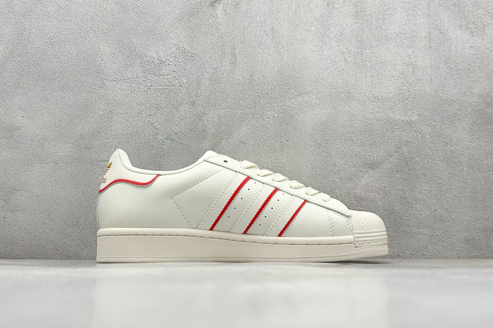 AD Originals Superstar x Louis Vuitton 白红黄 JY8907