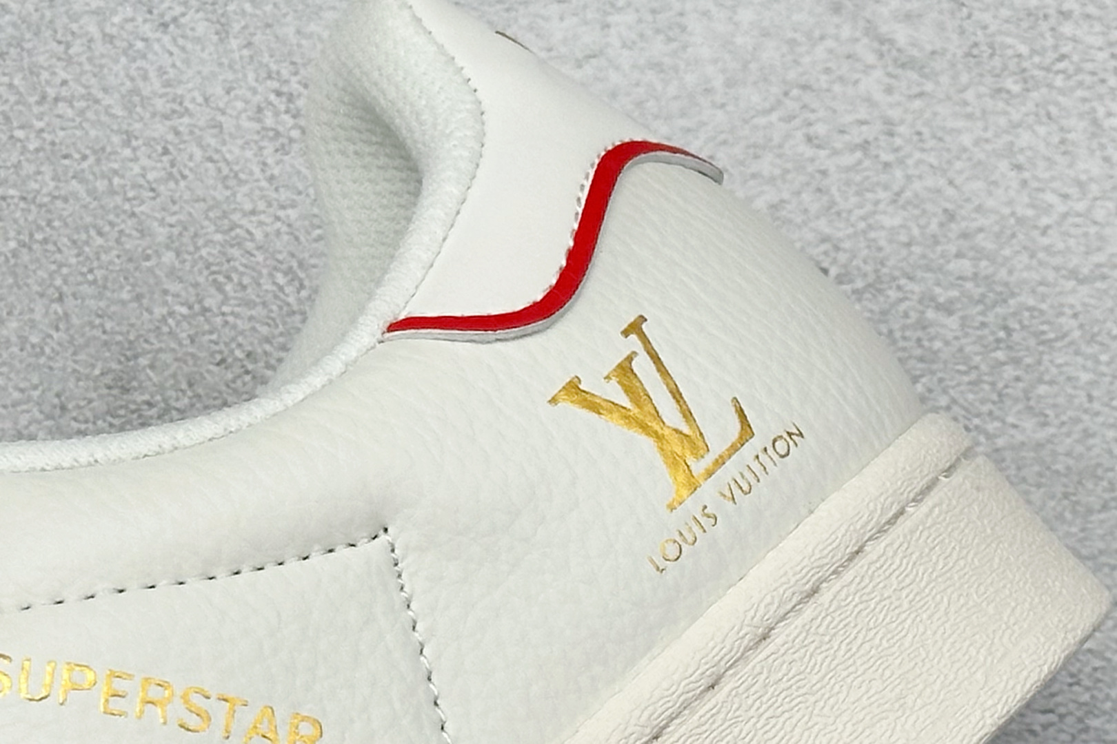 AD Originals Superstar x Louis Vuitton 白红黄 JY8907