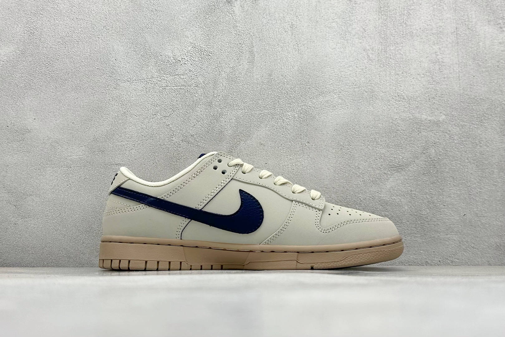 Nike SB Dunk Low x Balenciaga 木棕小勾 XD1588-216