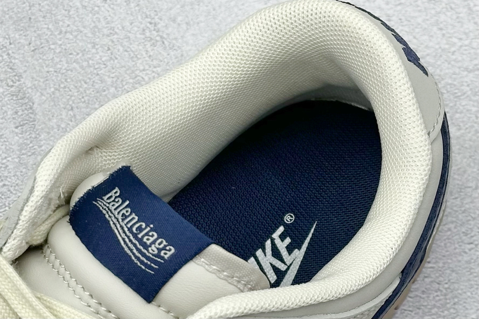 Nike SB Dunk Low x Balenciaga 木棕小勾 XD1588-216