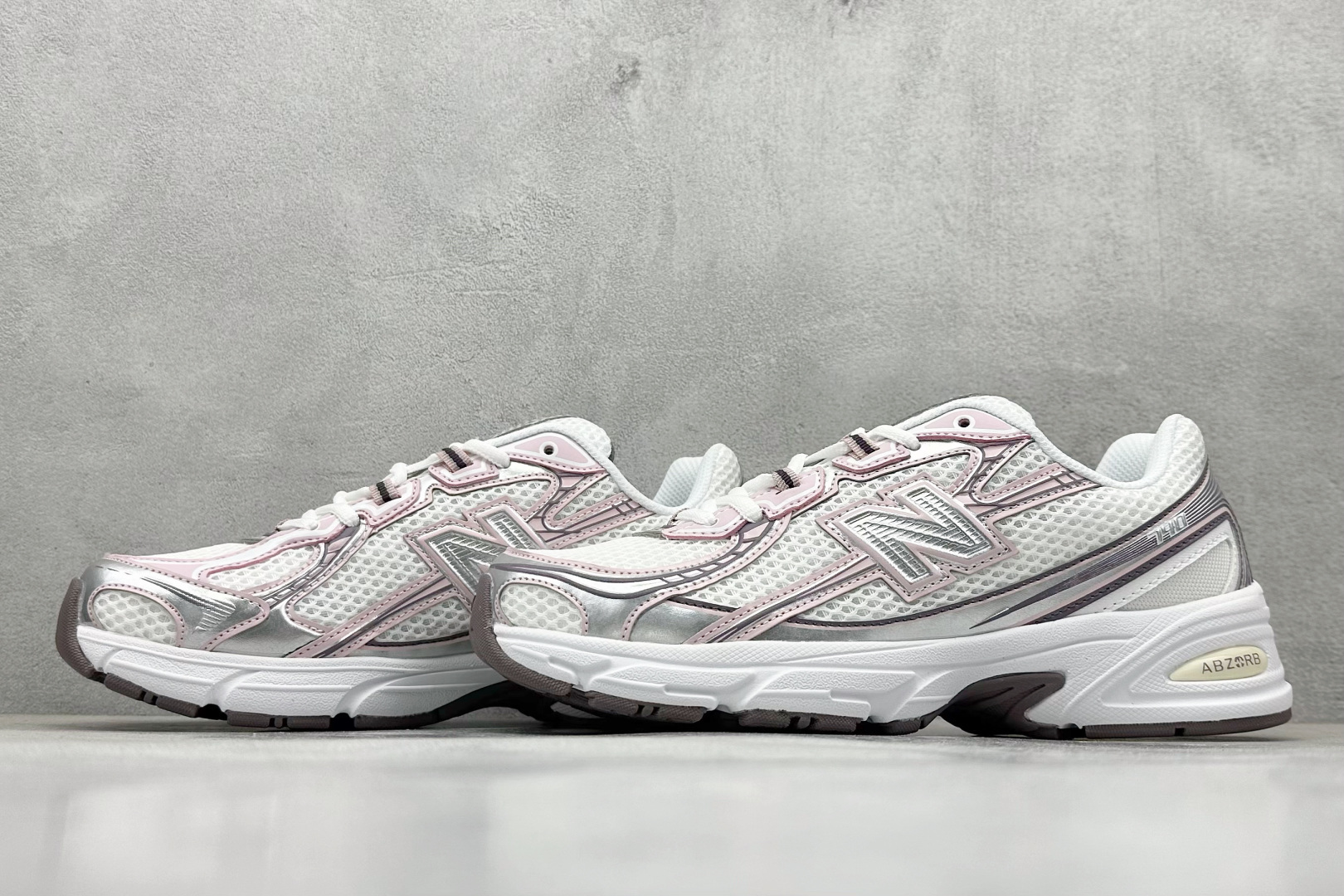 A版 New Balance NB740 轻便复古休闲运动跑步鞋 U740PK2