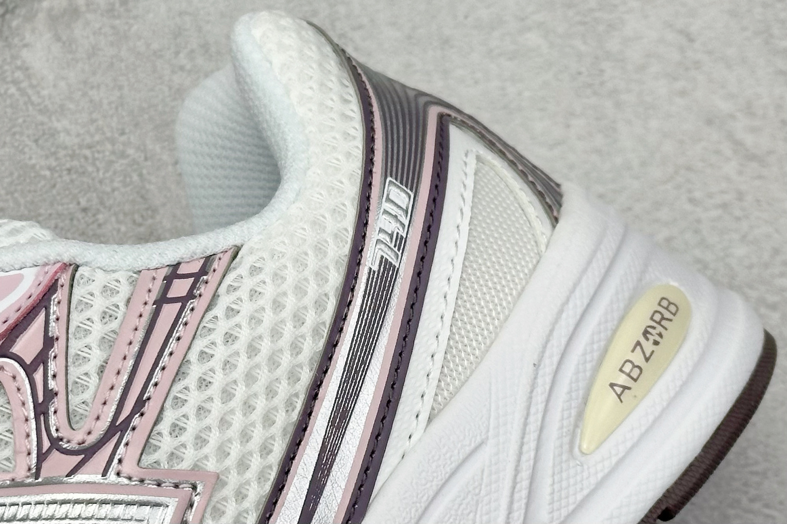 A版 New Balance NB740 轻便复古休闲运动跑步鞋 U740PK2