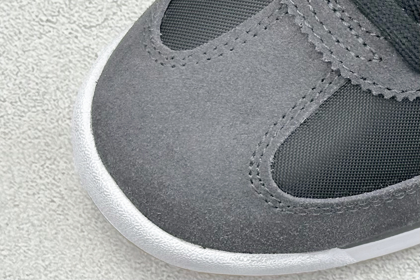 BF版AD Originals SL 72 RS 阿迪休闲防滑耐磨低帮板鞋 JI1282