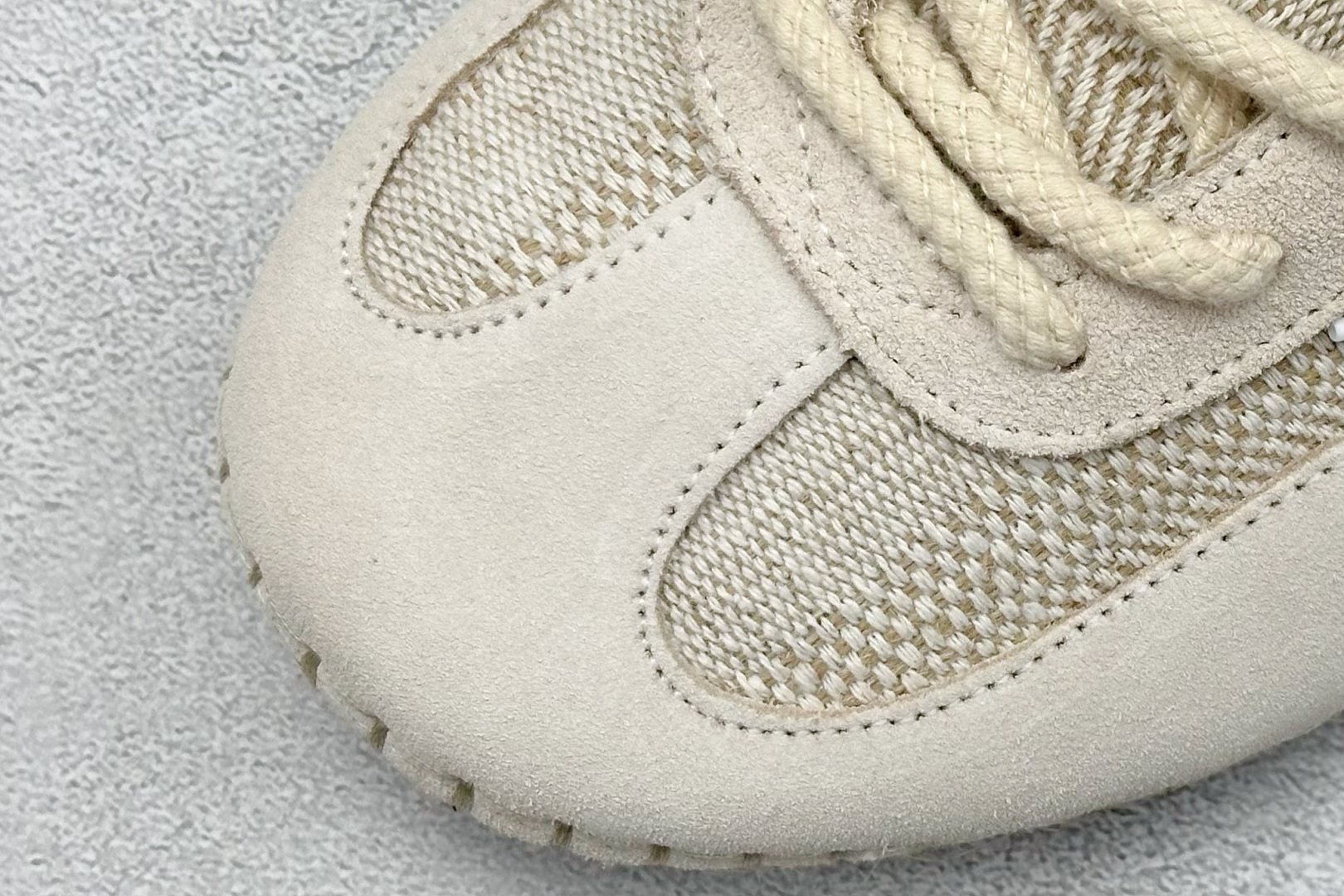 HY版CL x Adidas originals GAZELLE BY EDISON CHEN 柔软舒适低帮板鞋 IH3144