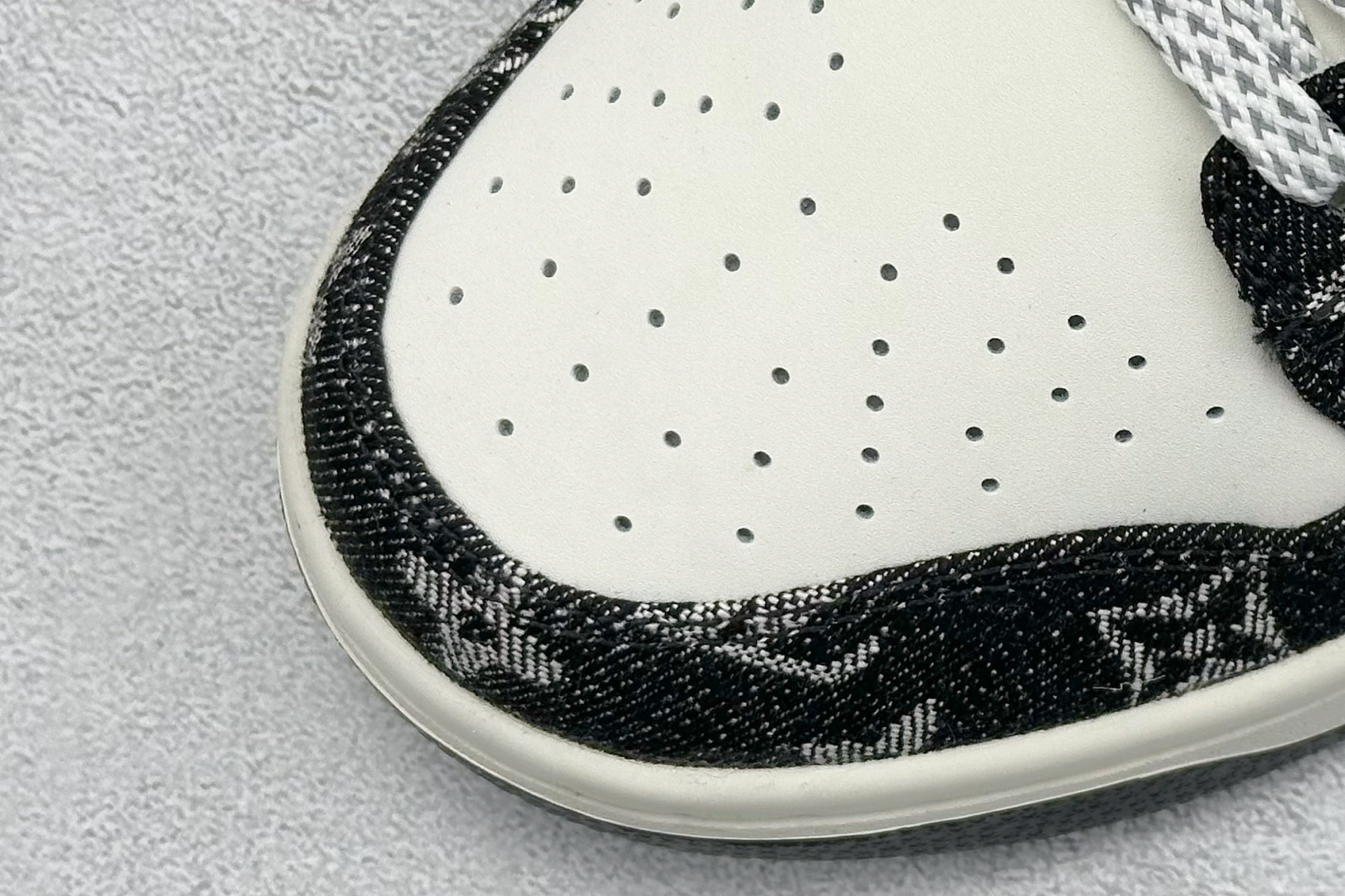 SC版Nike SB Dunk Low LV联名 米黑牛仔 周年高端定制 低帮休闲板鞋 JH8310-946