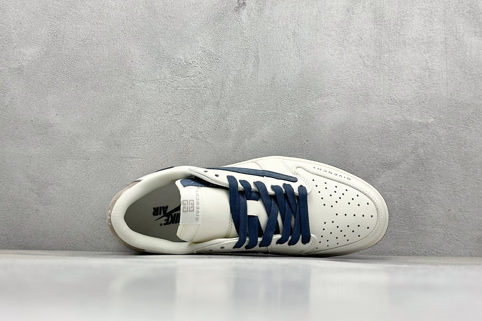 XC版Travis Scott x Fragment Design x Jordan Air Jordan 1 Low SP “纪梵希联名——米蓝勾蓝底” LX1988-109