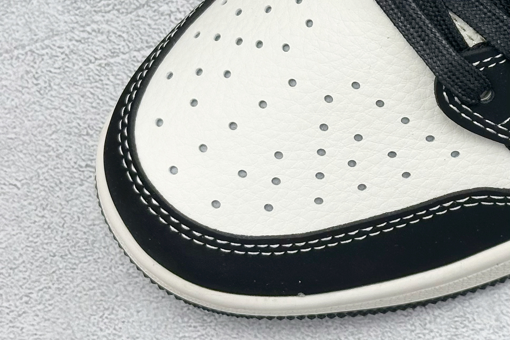 XC版Fragment x Travis Scott x LV Air Jordan 1 Low 三方联名倒钩 LX1988-200