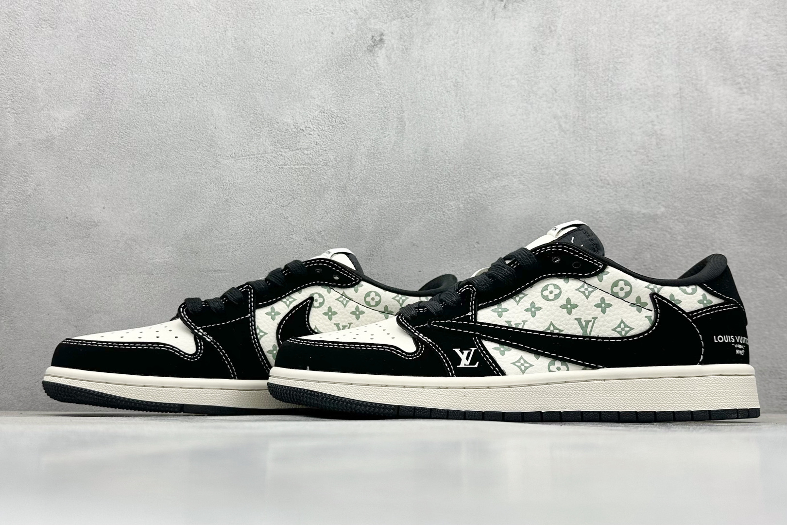 XC版Fragment x Travis Scott x LV Air Jordan 1 Low 三方联名倒钩 LX1988-200