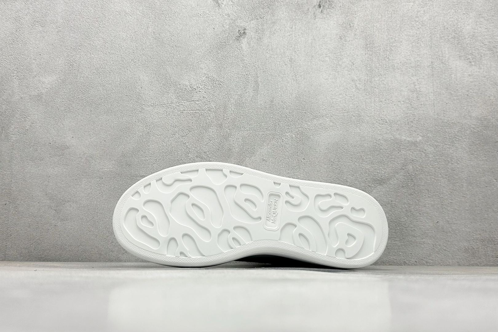 亚历山大·麦昆Alexander McQueen sole sneakers 独家定制